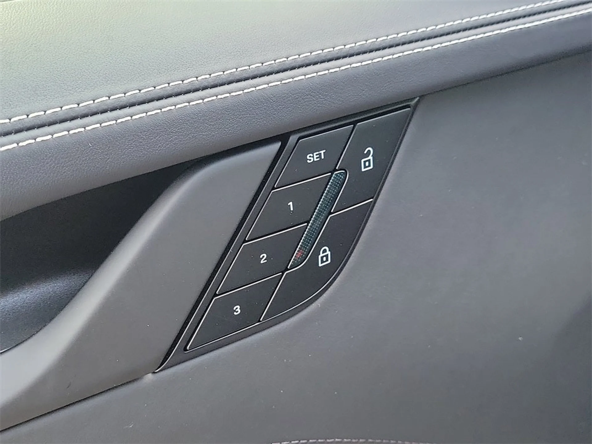 mph024_2502478814_25_a4aec96617