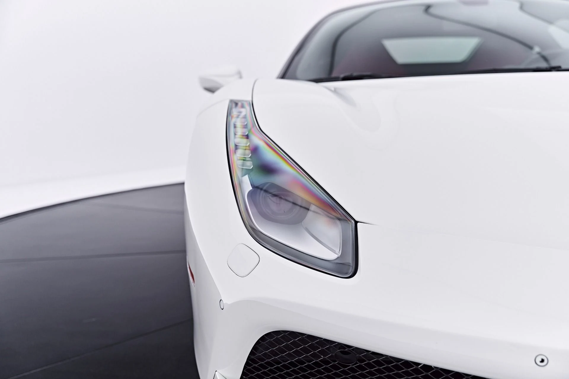 mph024_2509153487_Used_2018_Ferrari_488_GTB_Base_1782869698_34e4b129c5
