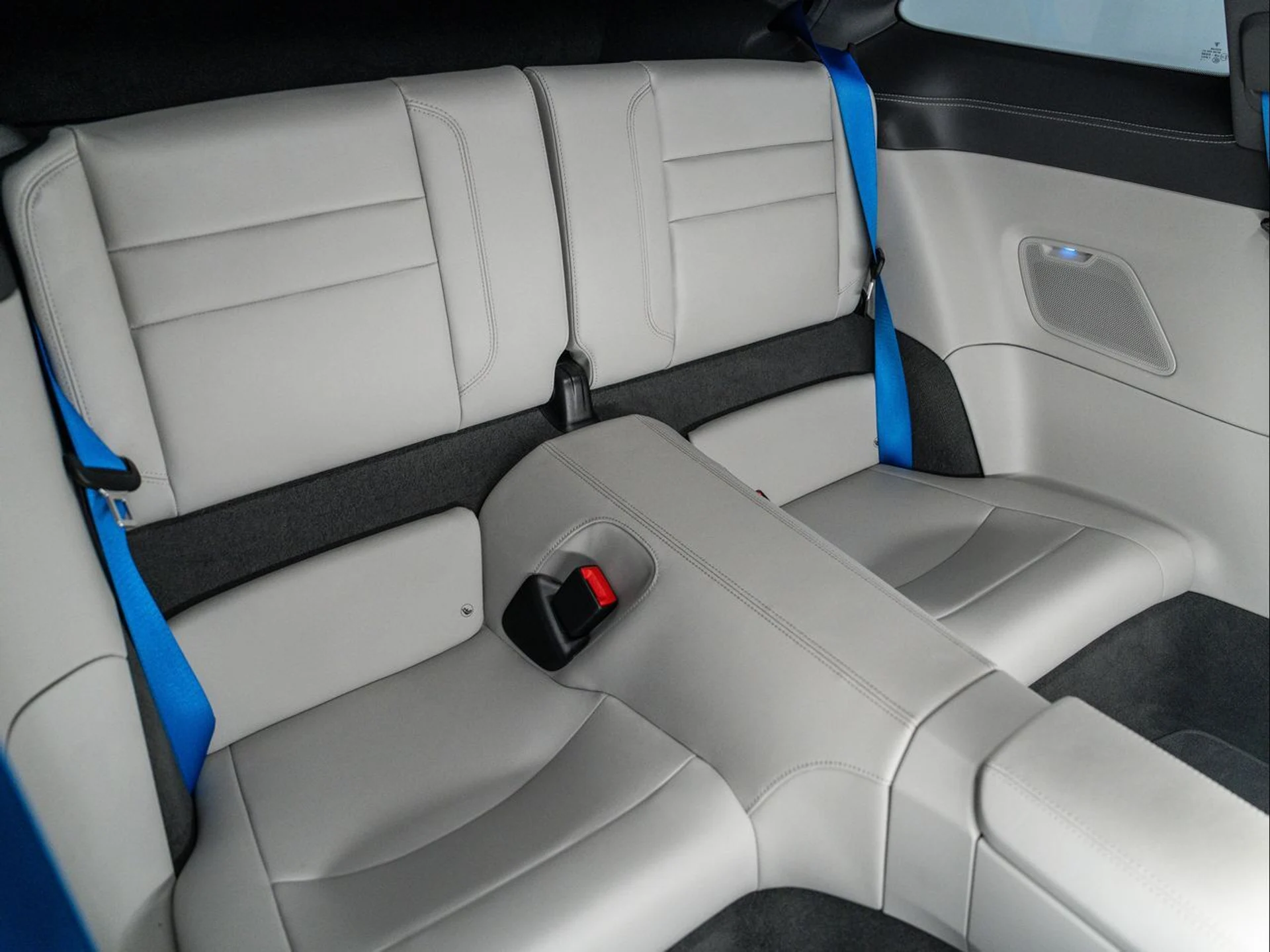 mph024_2514408569_0b5117fb88ade96e64ab32d7cf7685cc_390642f886