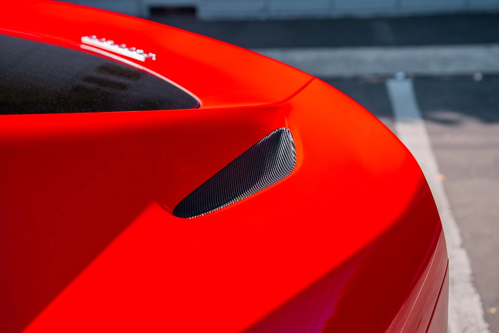 mph024_2518413566_Used_2017_Ferrari_F12berlinetta_1762288797_dadeff4f33