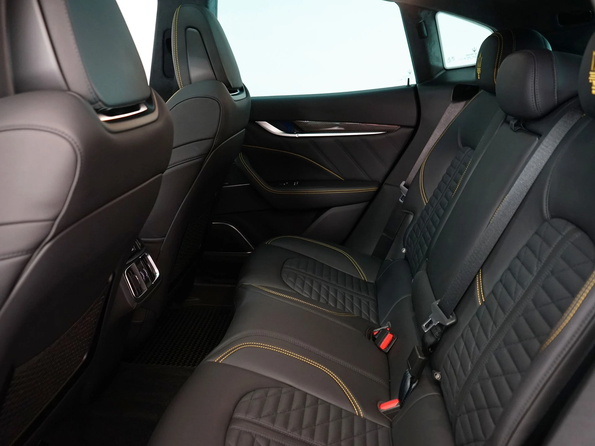 mph024_2518820852_2b58aaaf932c77c55f76e247d3e42c00x_eeb0501a9c