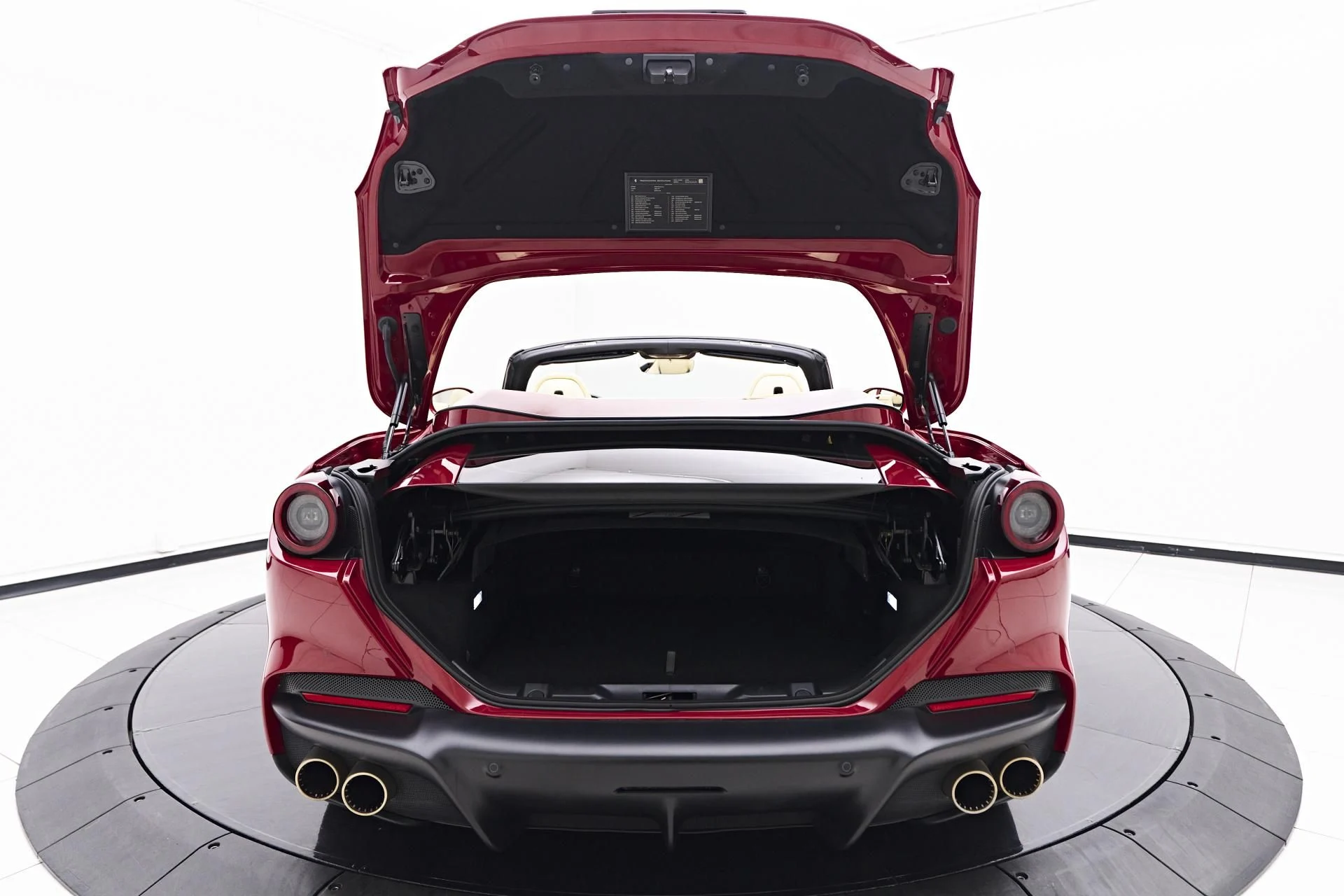 mph024_2529749892_Used_2022_Ferrari_Portofino_Base_1752263914_454794c9d2