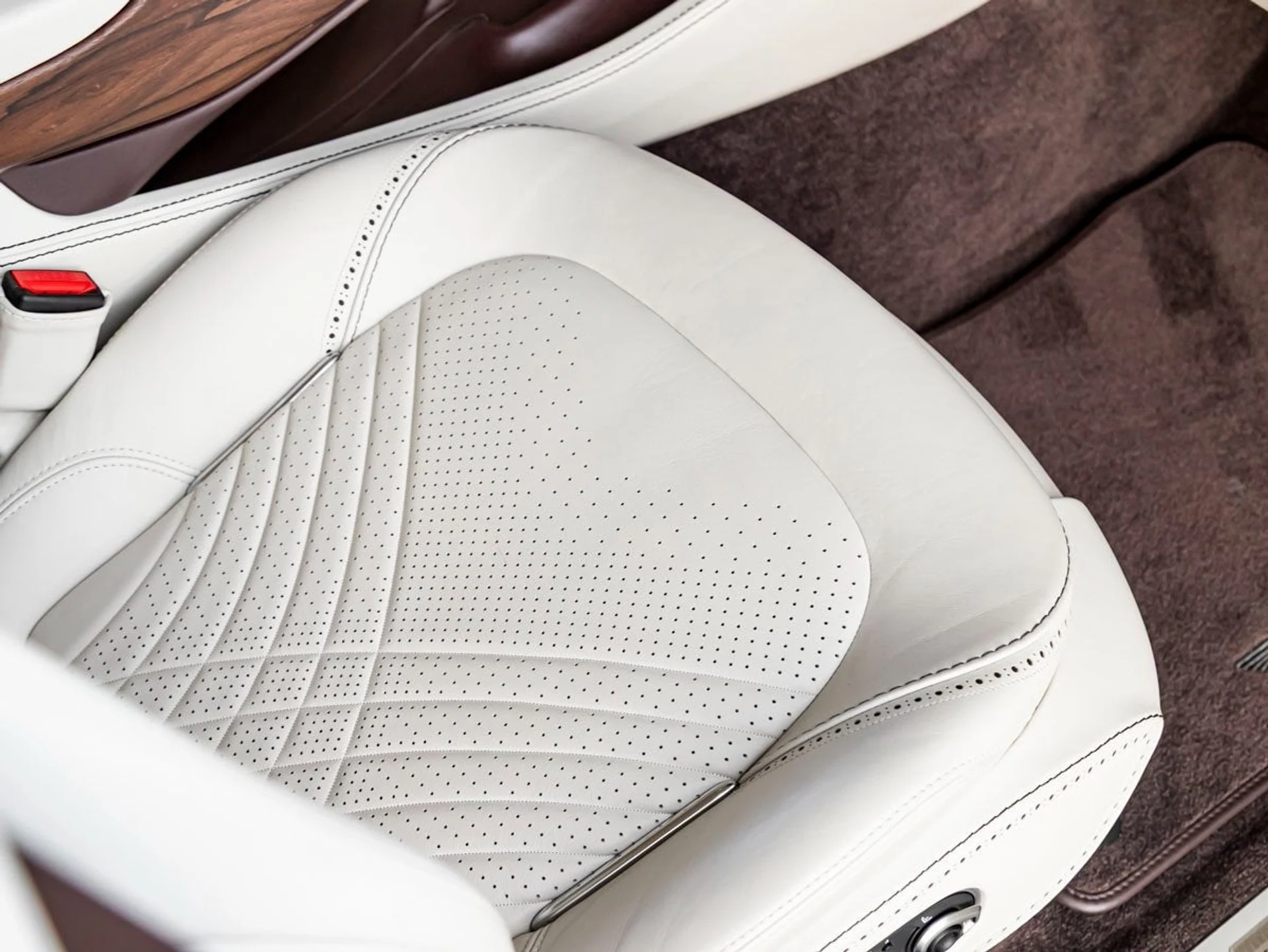 mph024_2531981527_25_bfe694e95a