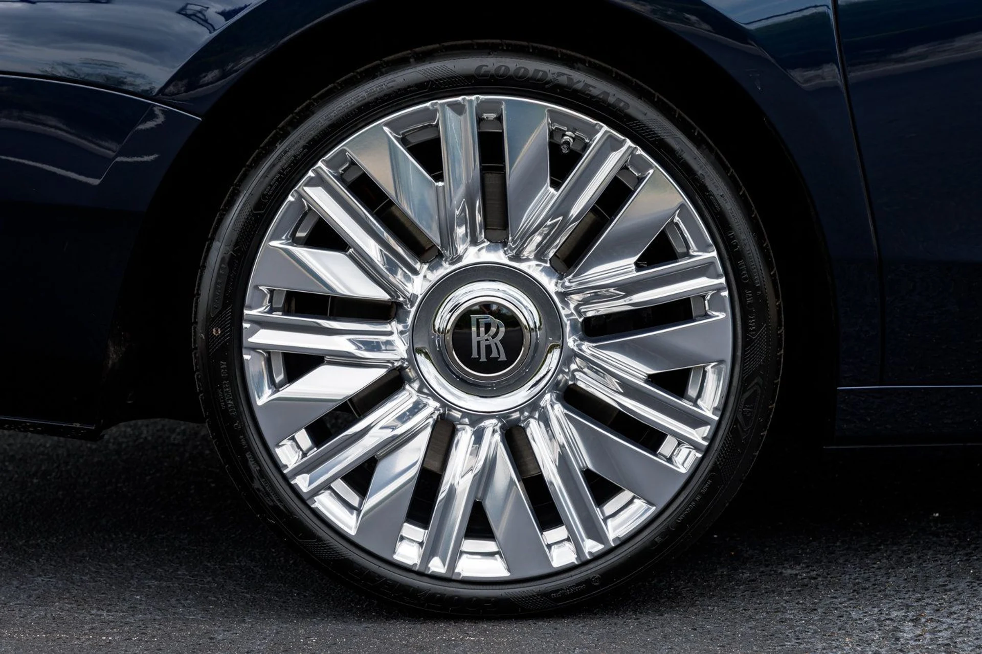 mph024_2532939978_9d46822a80a7b54cef40b73c599359c5x_0e8970affb