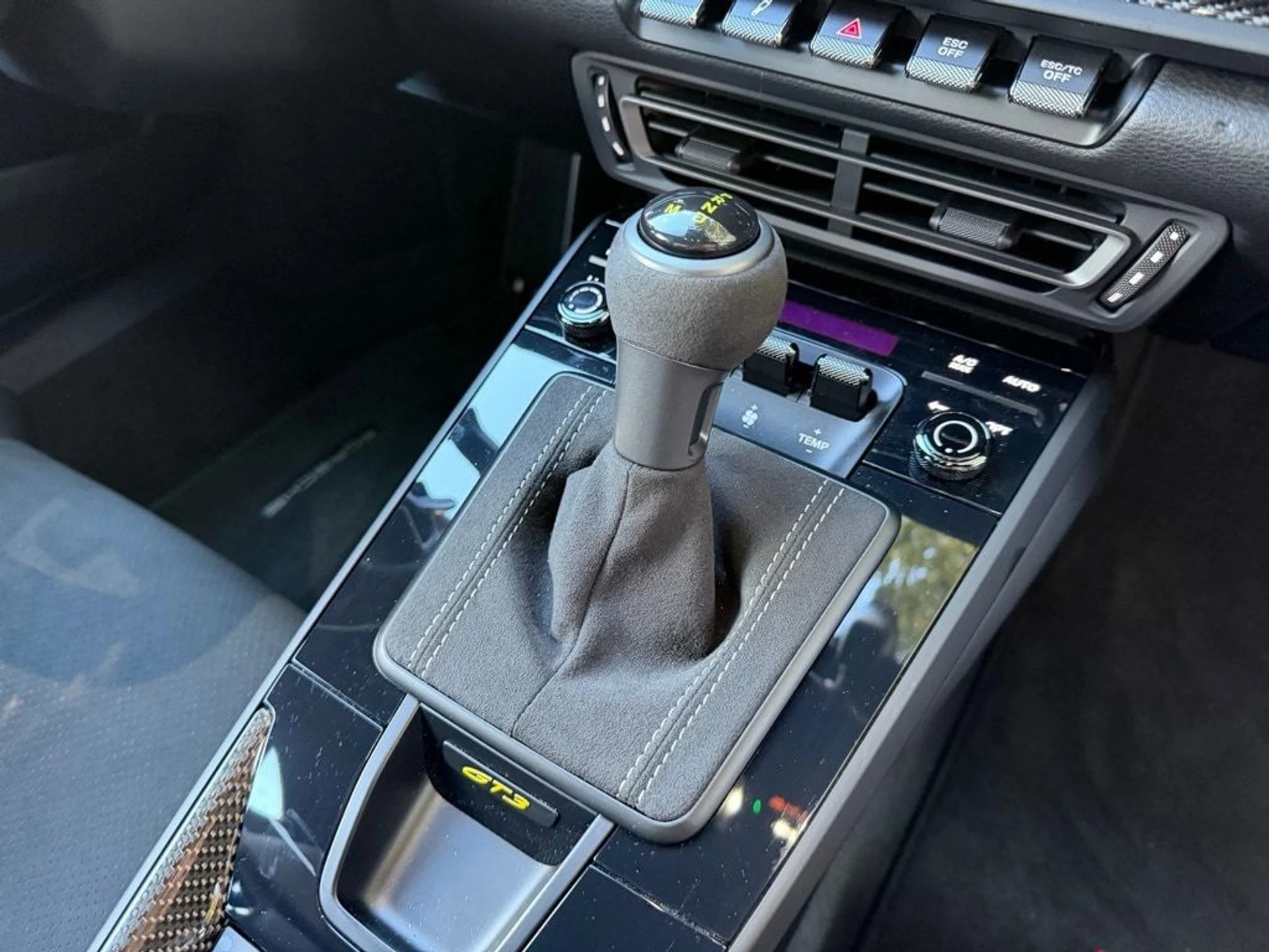 mph024_2535344491_06eee82dd617a776b2d2dff06317afe8x_36d2cce351