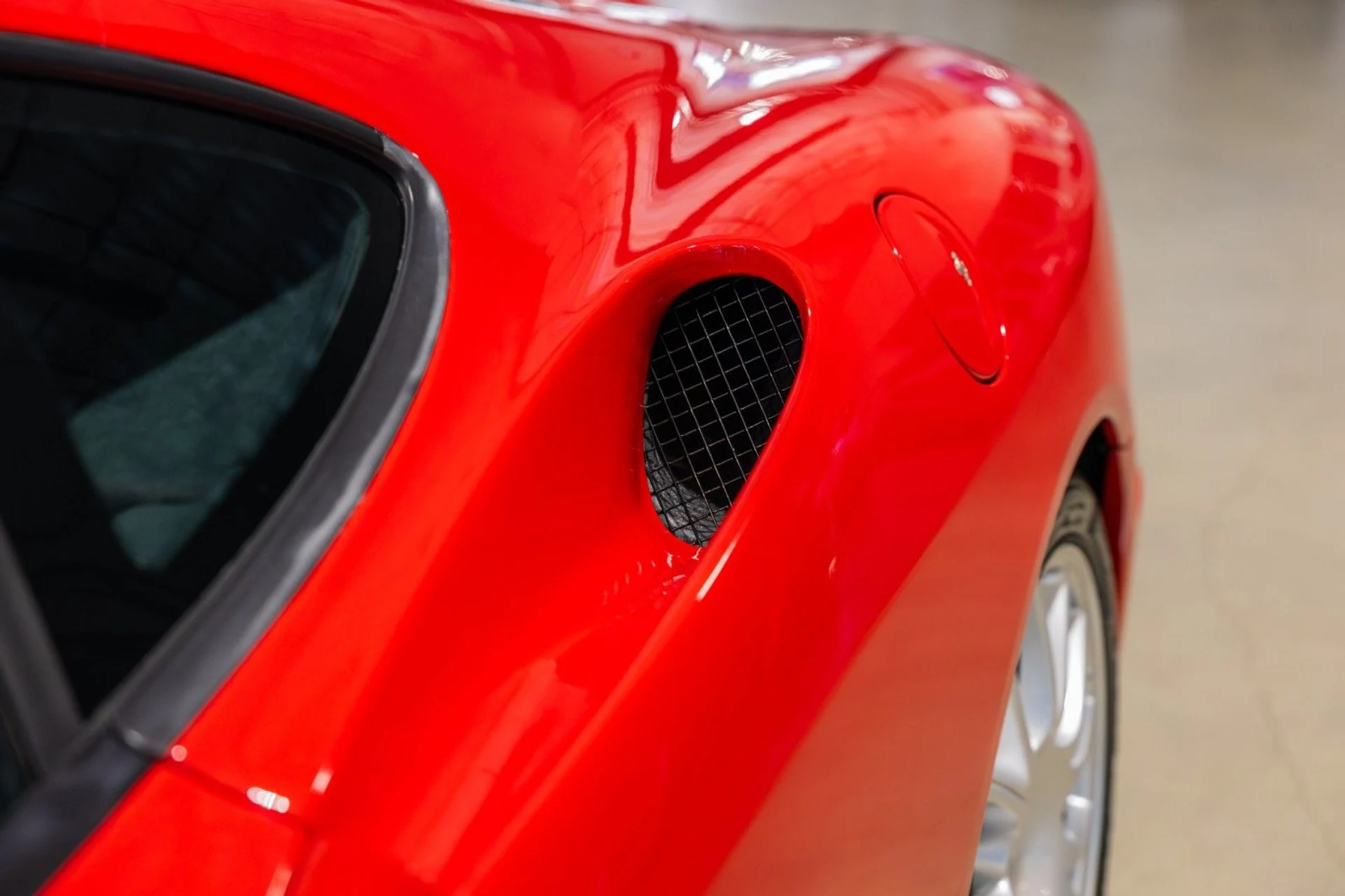 mph024_253721515_p_A_f0919e11fd