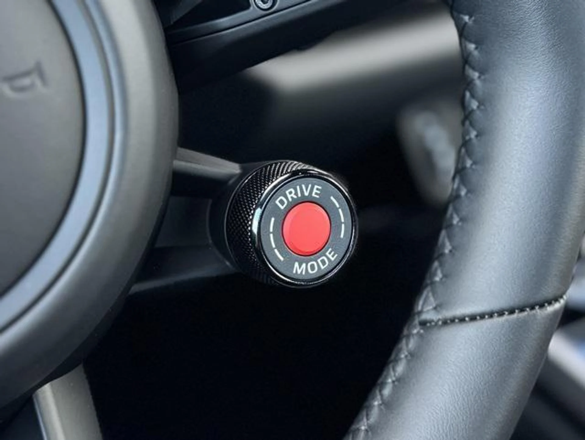 mph024_2537303024_Jnd_G72_S_Smak2_Fxm_Qa_E_Nb_Ouhk_POQ_5bac3daadc