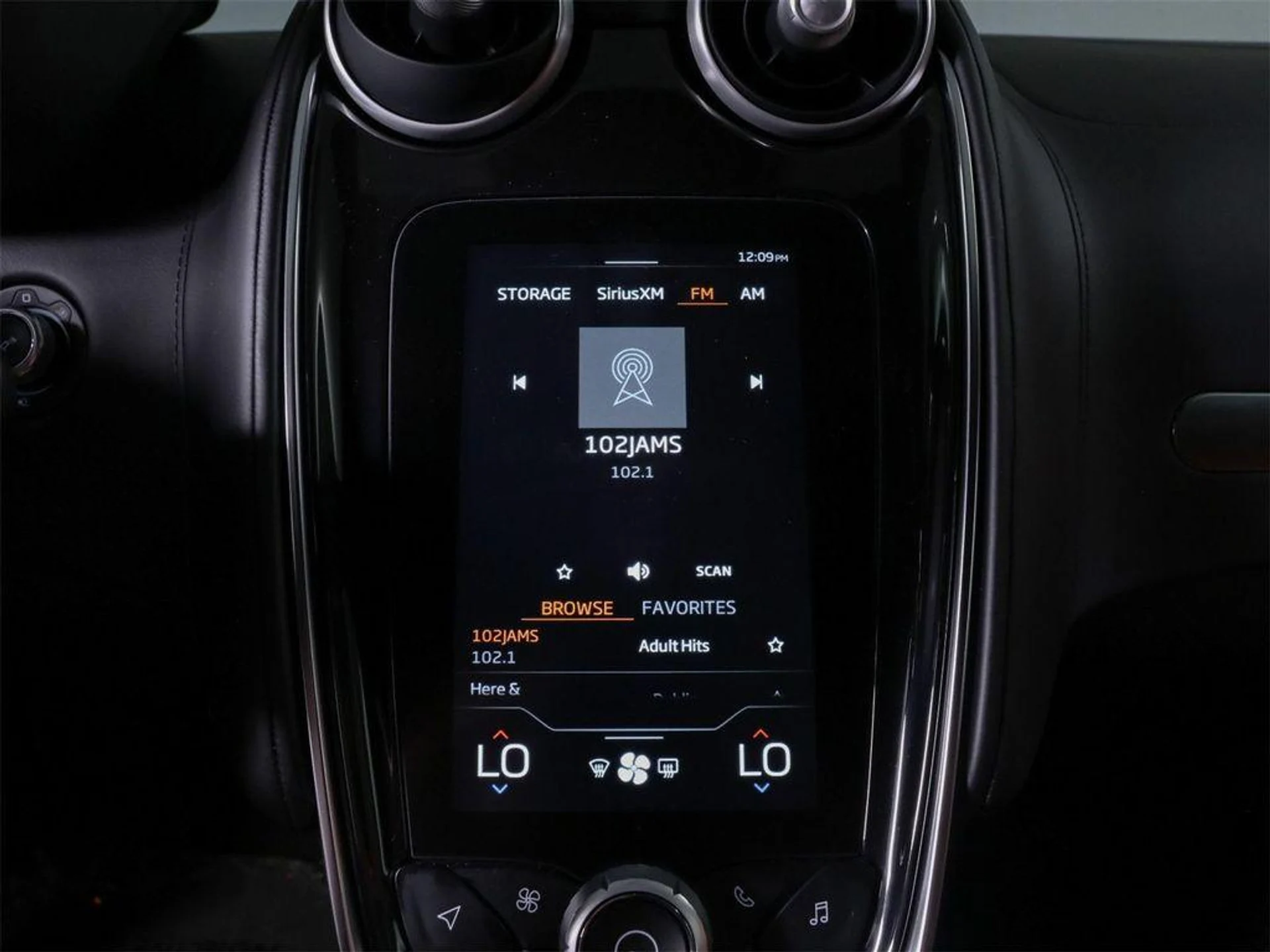 mph024_2538559304_4_VKD_Jv_Ta_ien_Tuii_Zse_V_Ua_B7_XSU_cd0754b09c