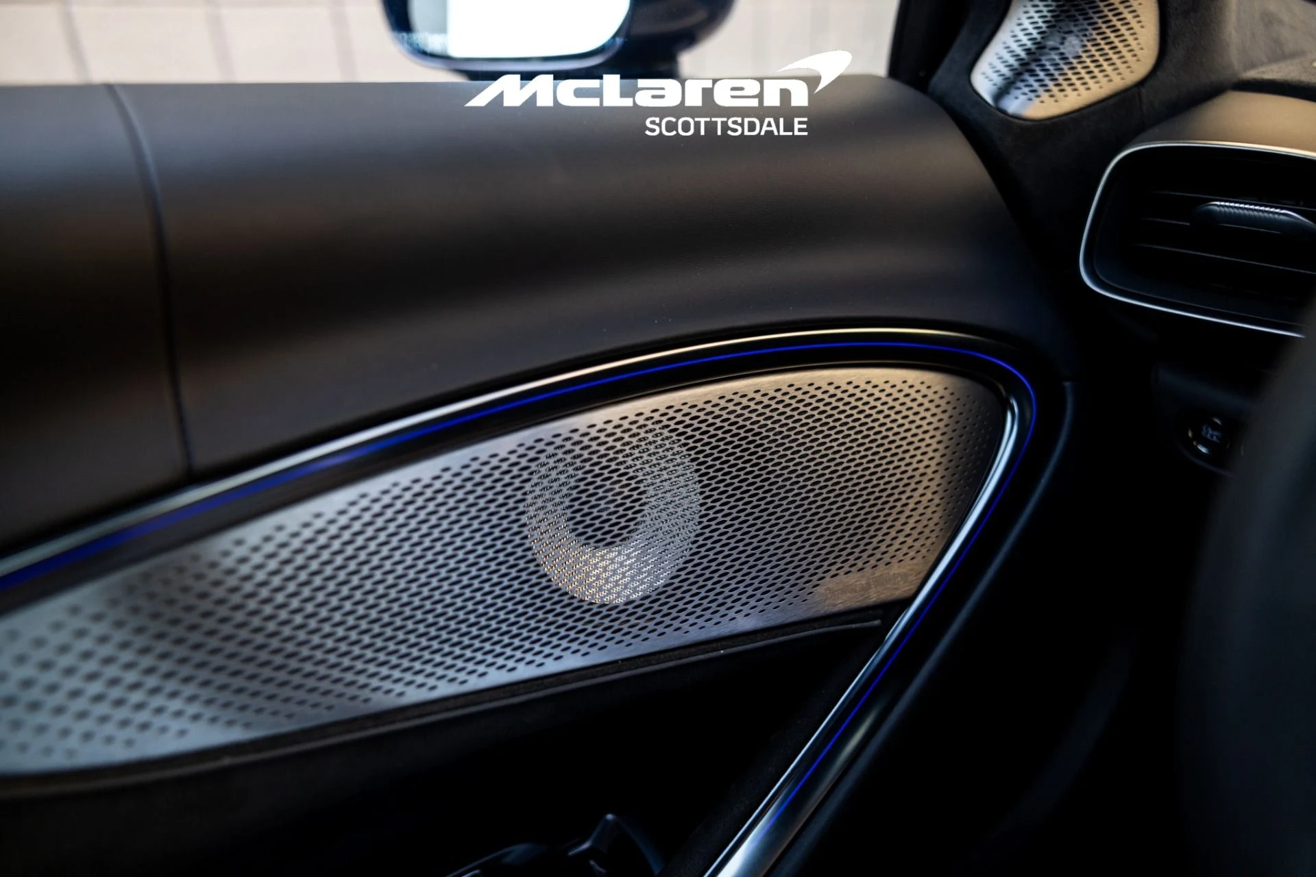mph024_2550334223_Used_2025_MCLAREN_ARTURA_SPIDER_1729282262_d1e7fe3170