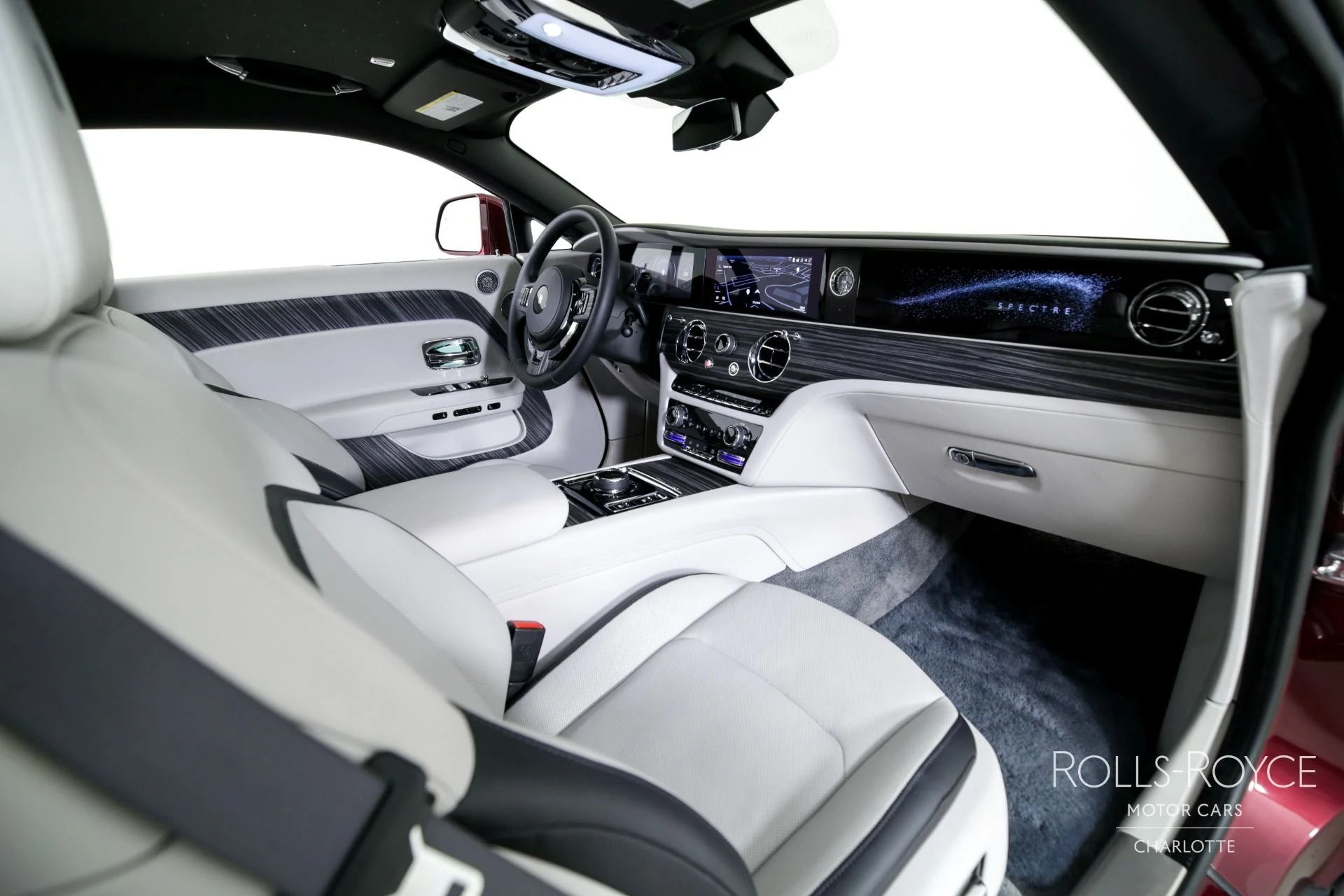 mph024_2550973994_Used_2024_Rolls_Royce_Spectre_1744735105_099c2ff136
