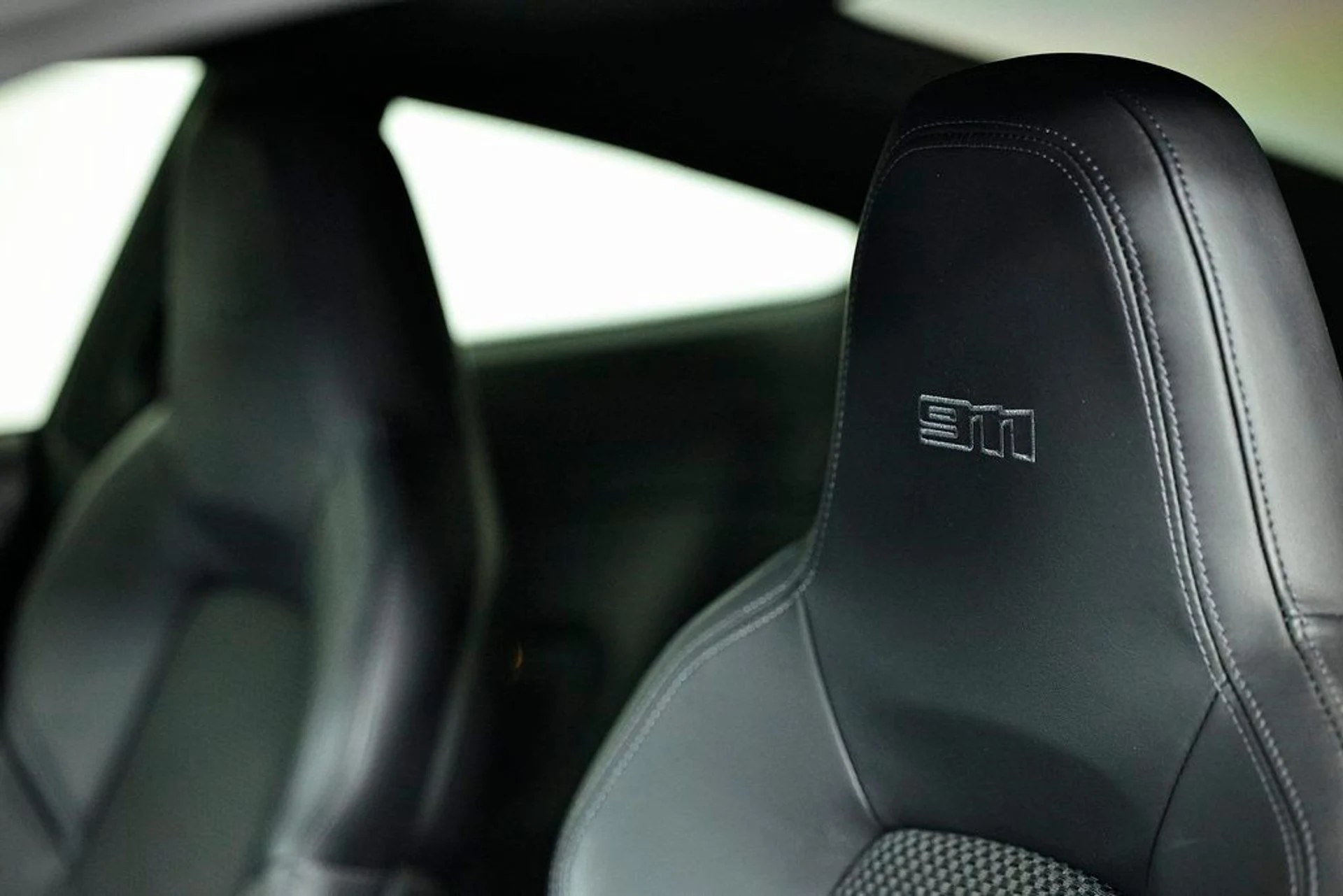 mph024_2551793050_be1832a94314269ad55842972db07438_c3f571e7bc