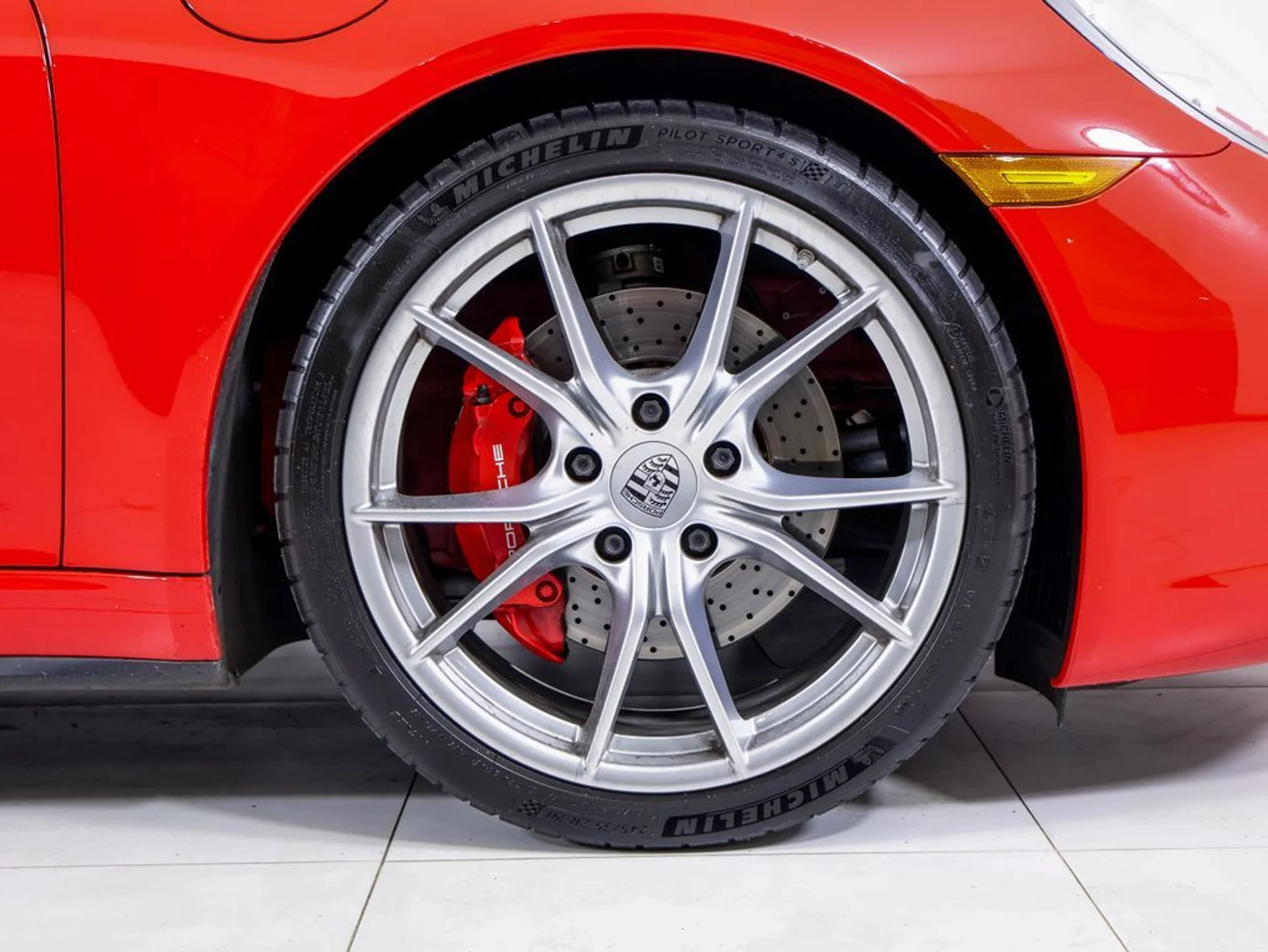 mph024_2554710053_83220b59bf5947e97e5ea1d560b61cfex_185105b2c8