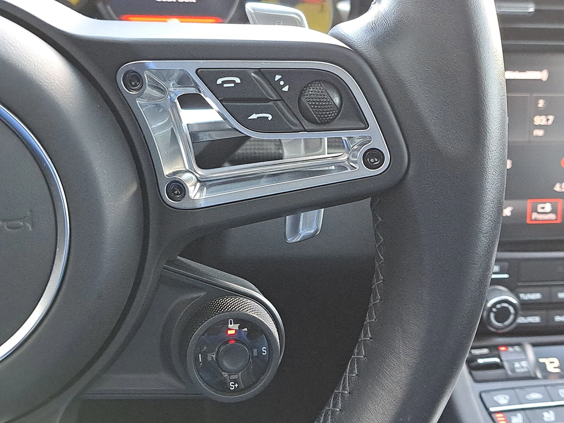 mph024_2558557497_239d45060654f05270a2ac52365a41e6x_a898304f78