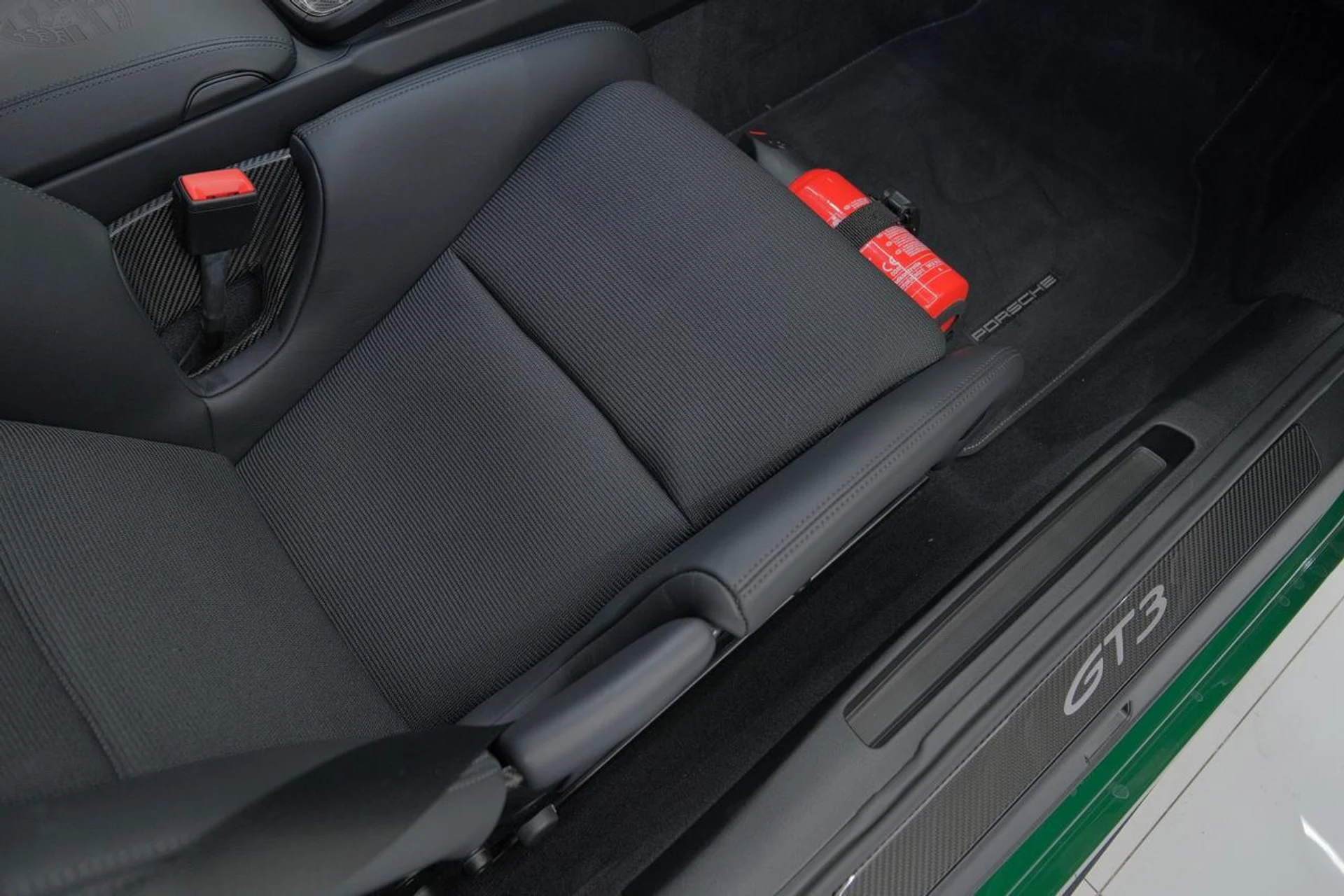 mph024_2559909193_f67f068cdbe3c79b6cd6537931eda59f_5050ec315c