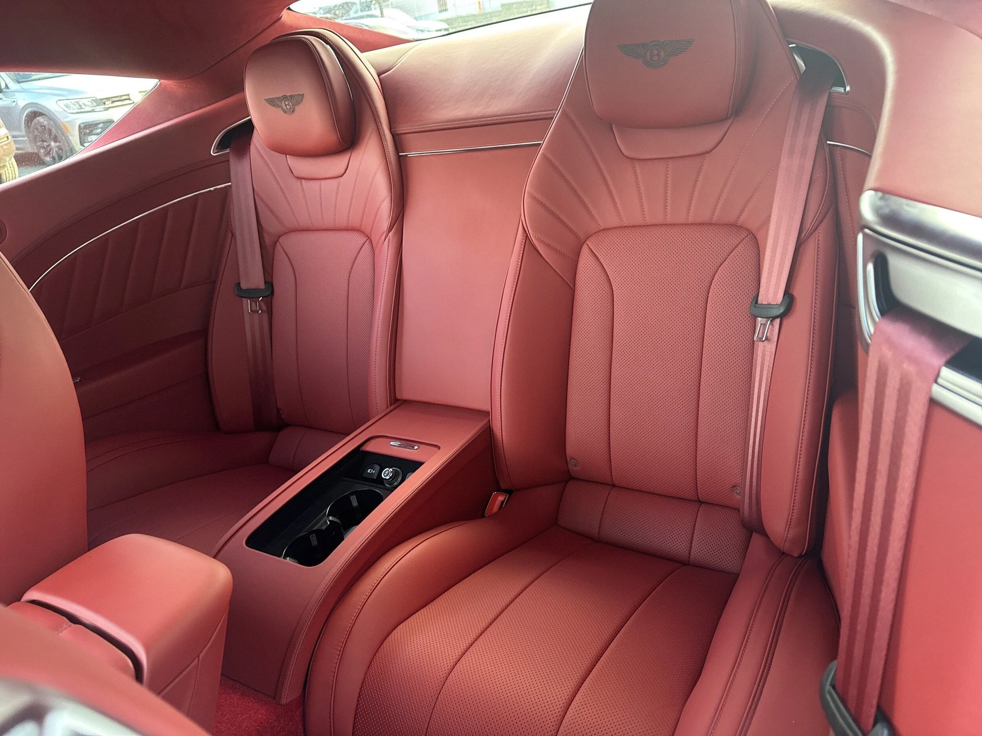 mph024_2564443412_e85ba8bcb130f5947616ca226c078c72x_c4faa54b62