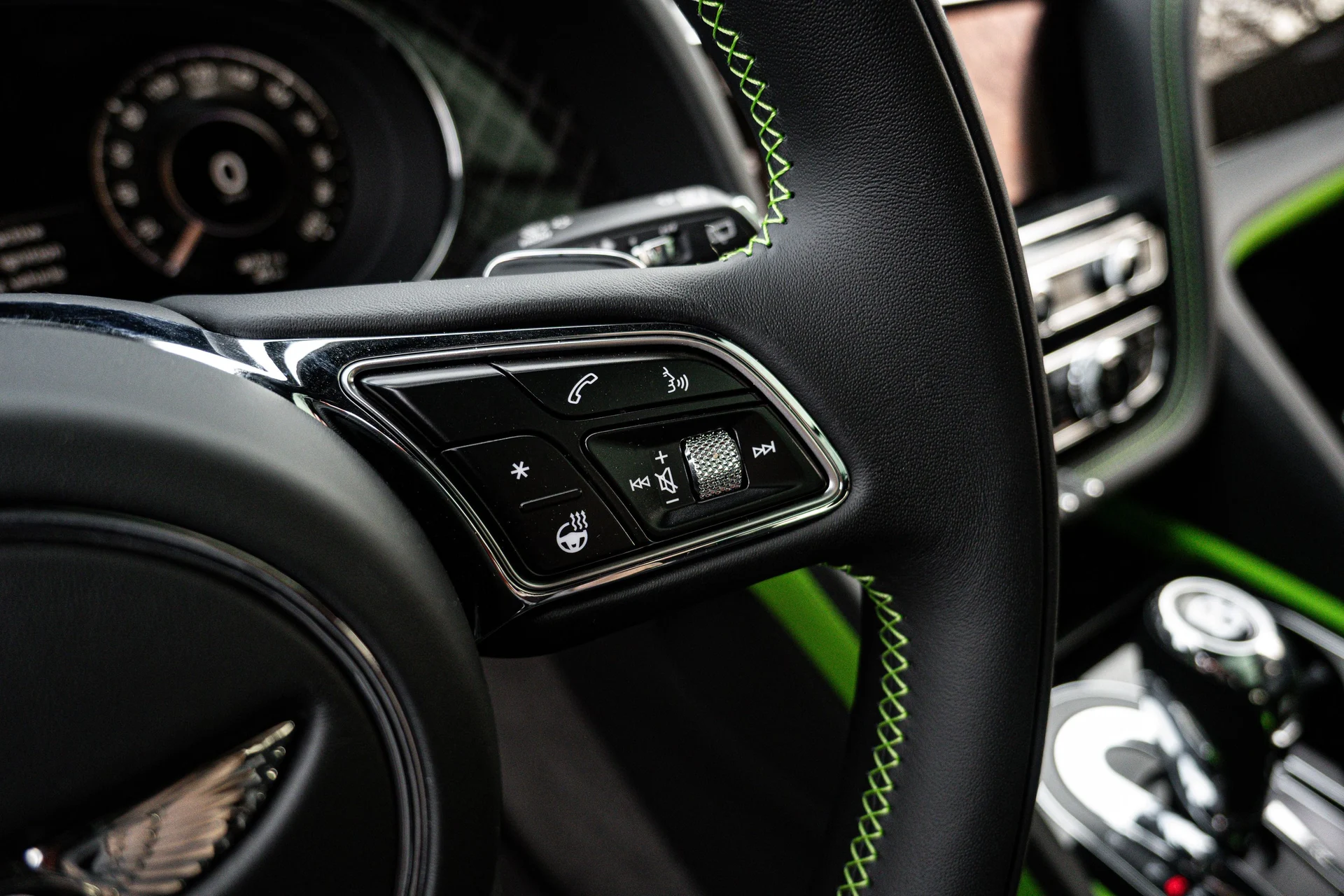 mph024_2565934518_1307f882_b1df_4454_9f91_888ca4115d96_1166725630