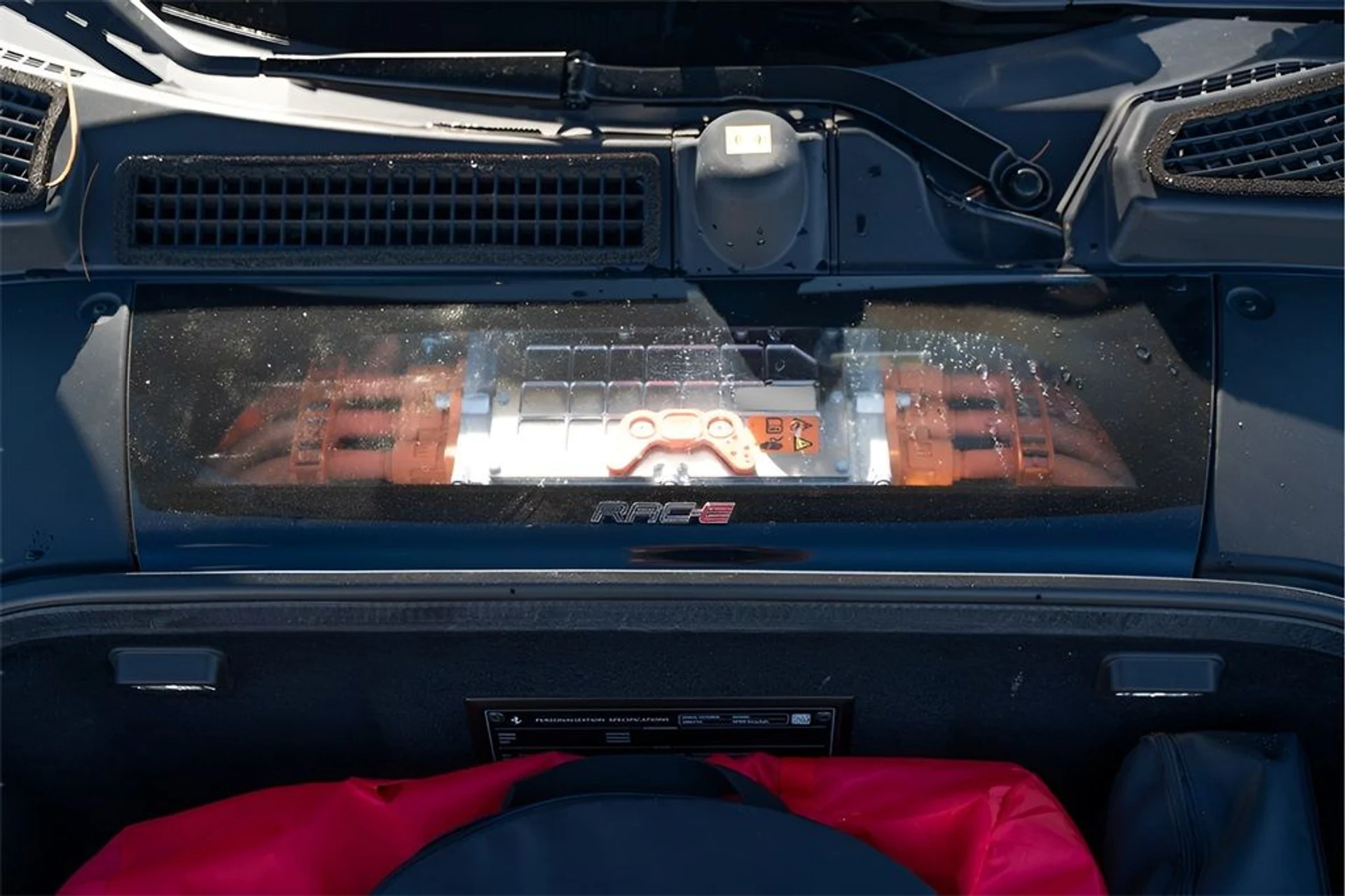 mph024_2571295202_image_26_d58b8380af