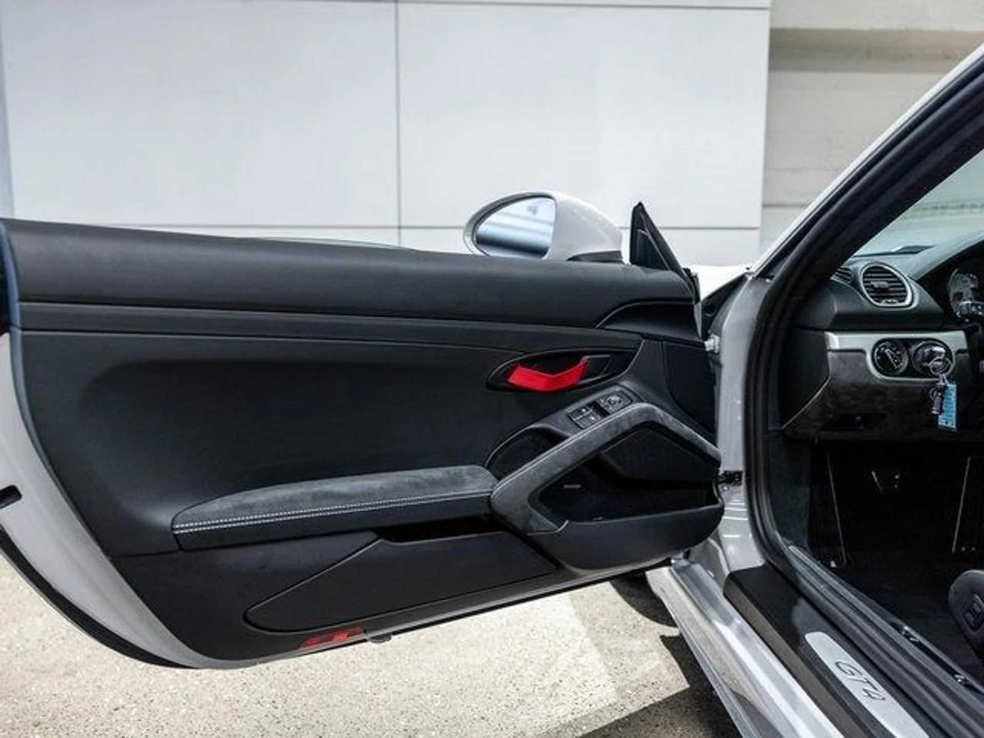 mph024_257148173_25_e27bef4703