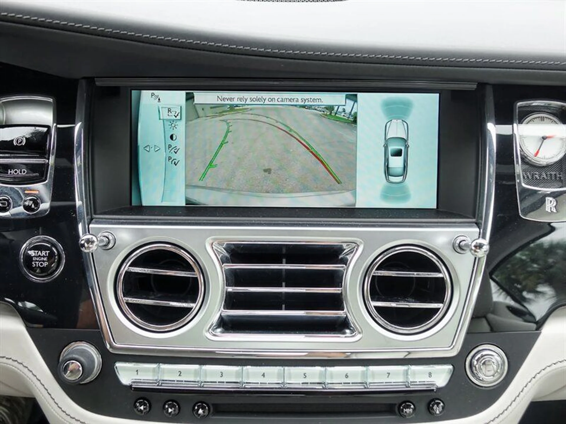 mph024_2574992346_ae9c5c822b_800_3c23658fdf