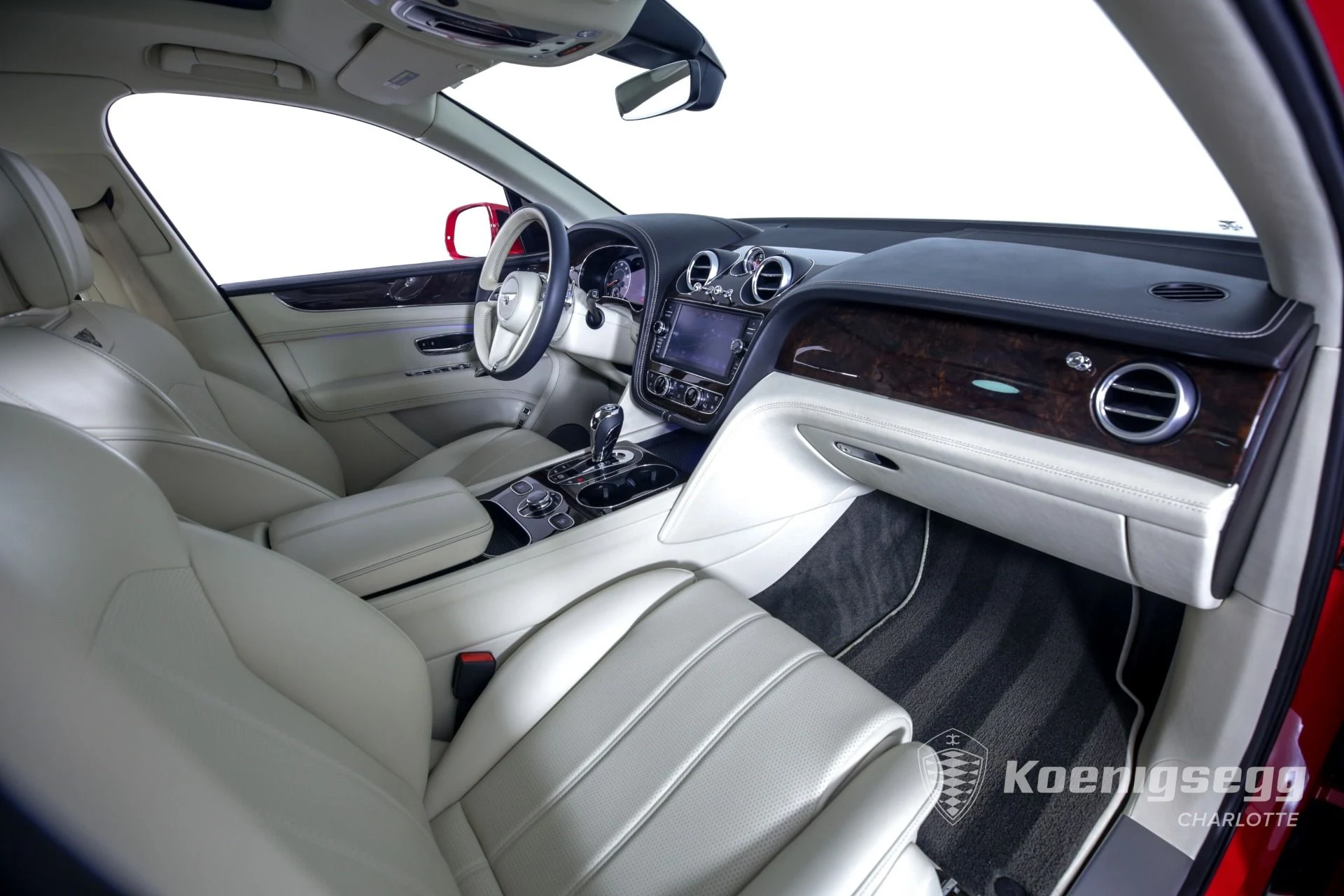 mph024_2584952189_Used_2018_Bentley_Bentayga_Onyx_Edition_1673032642_224a6f196f