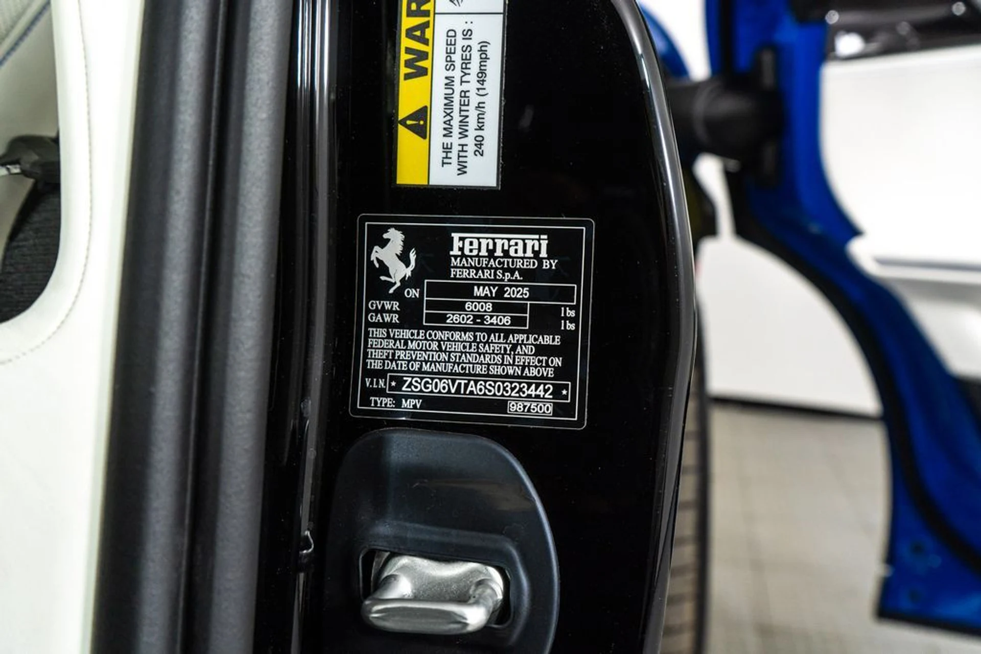 mph024_2585360729_6dfc02db_e0bd_46b3_92f6_2b87e578c09f_eef61ba952