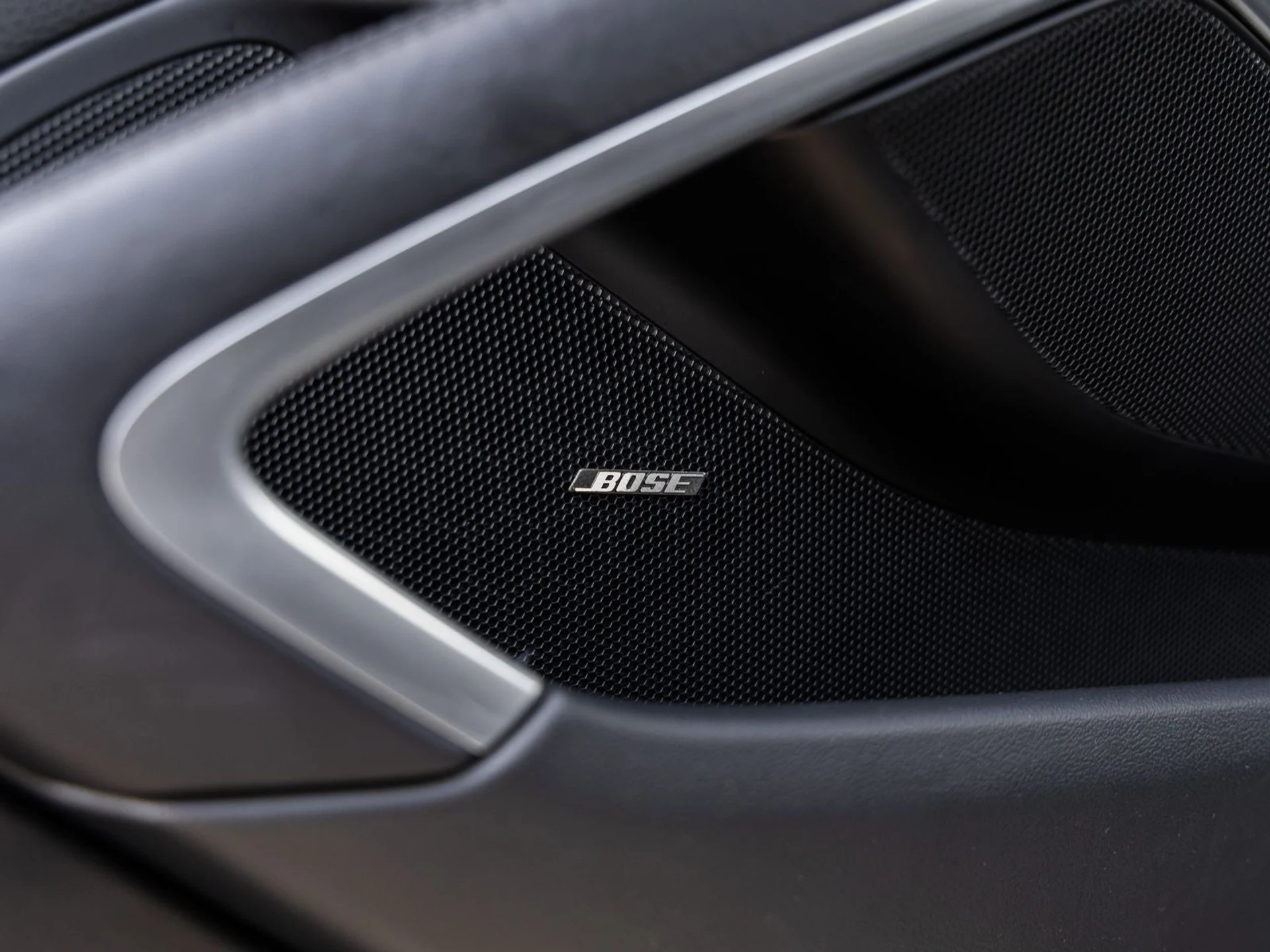 mph024_258739608_25_a00a53746e