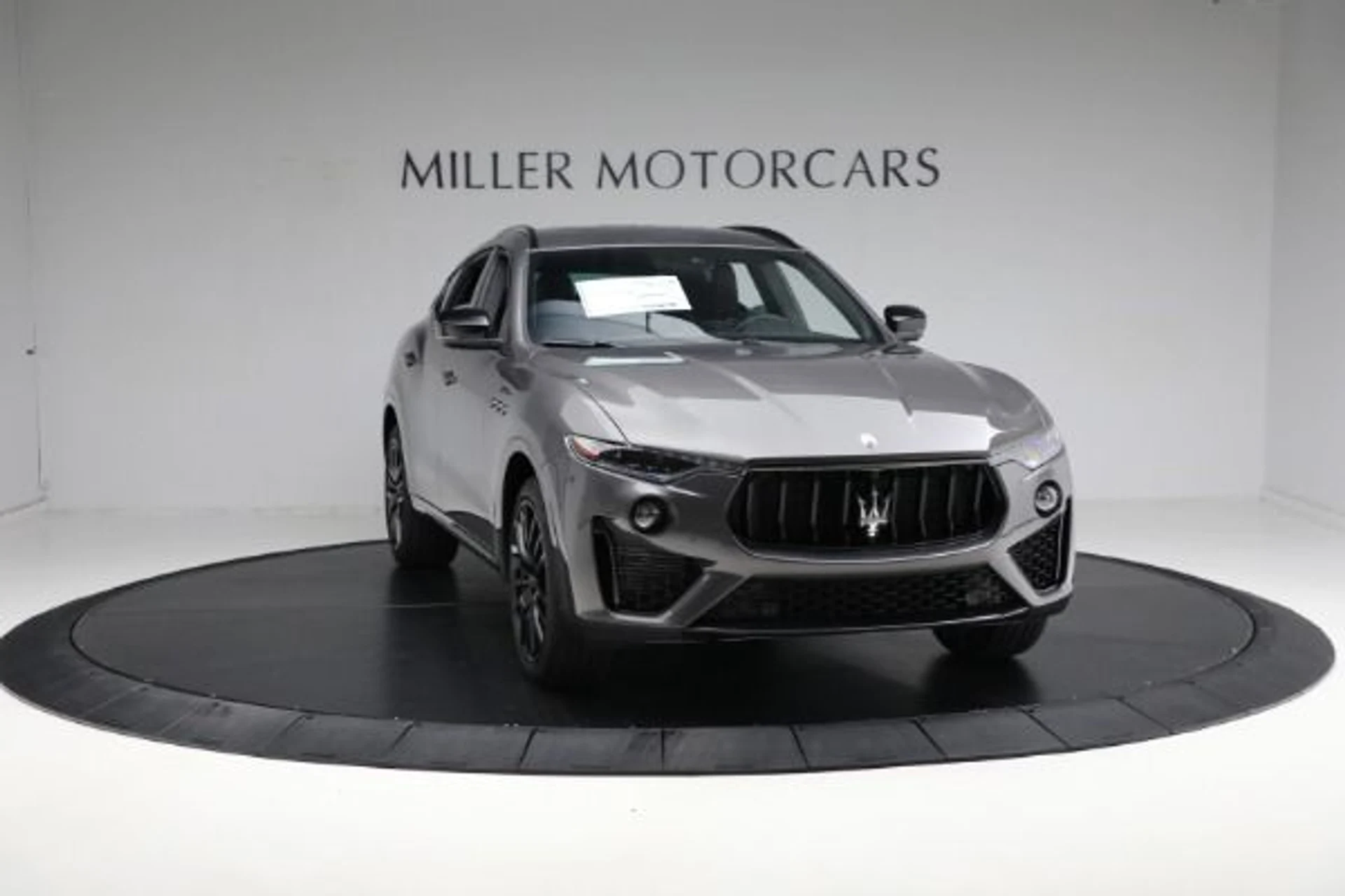 mph024_2587879322_New_2024_Maserati_Levante_Modena_Ultima_caafecd038