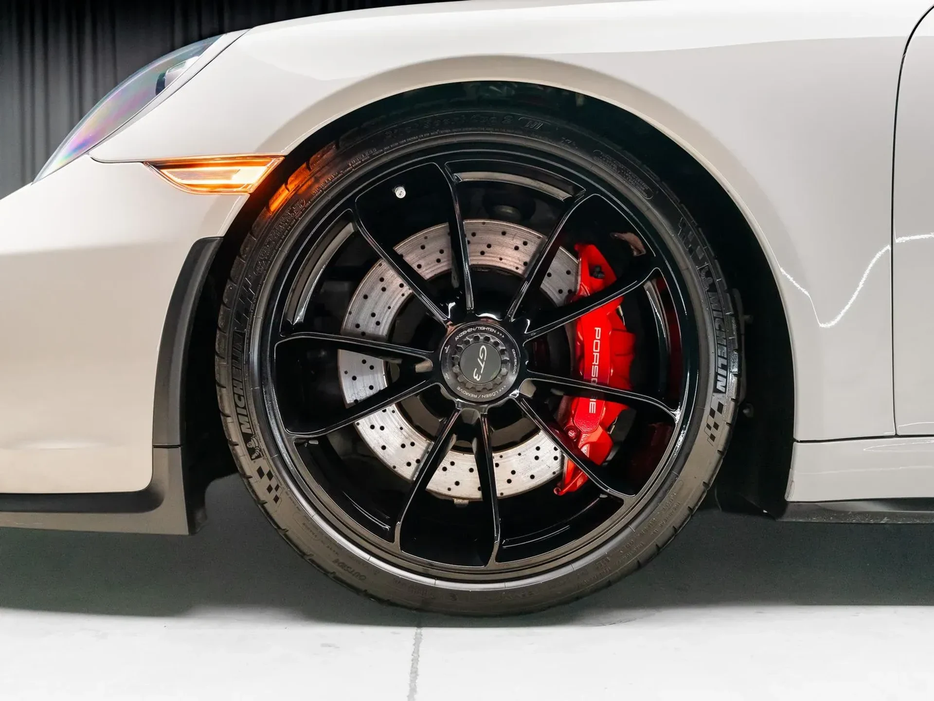 mph024_2590028937_7a7af1d5_c3ea_4ab0_9dc0_67b348cf5860_01e710e4a0