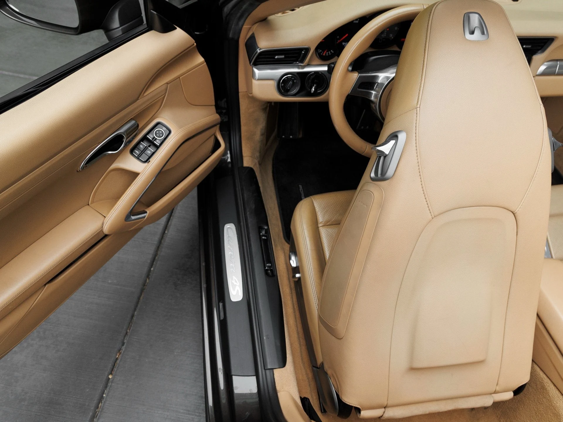 mph024_2591404023_25_2650b67c70