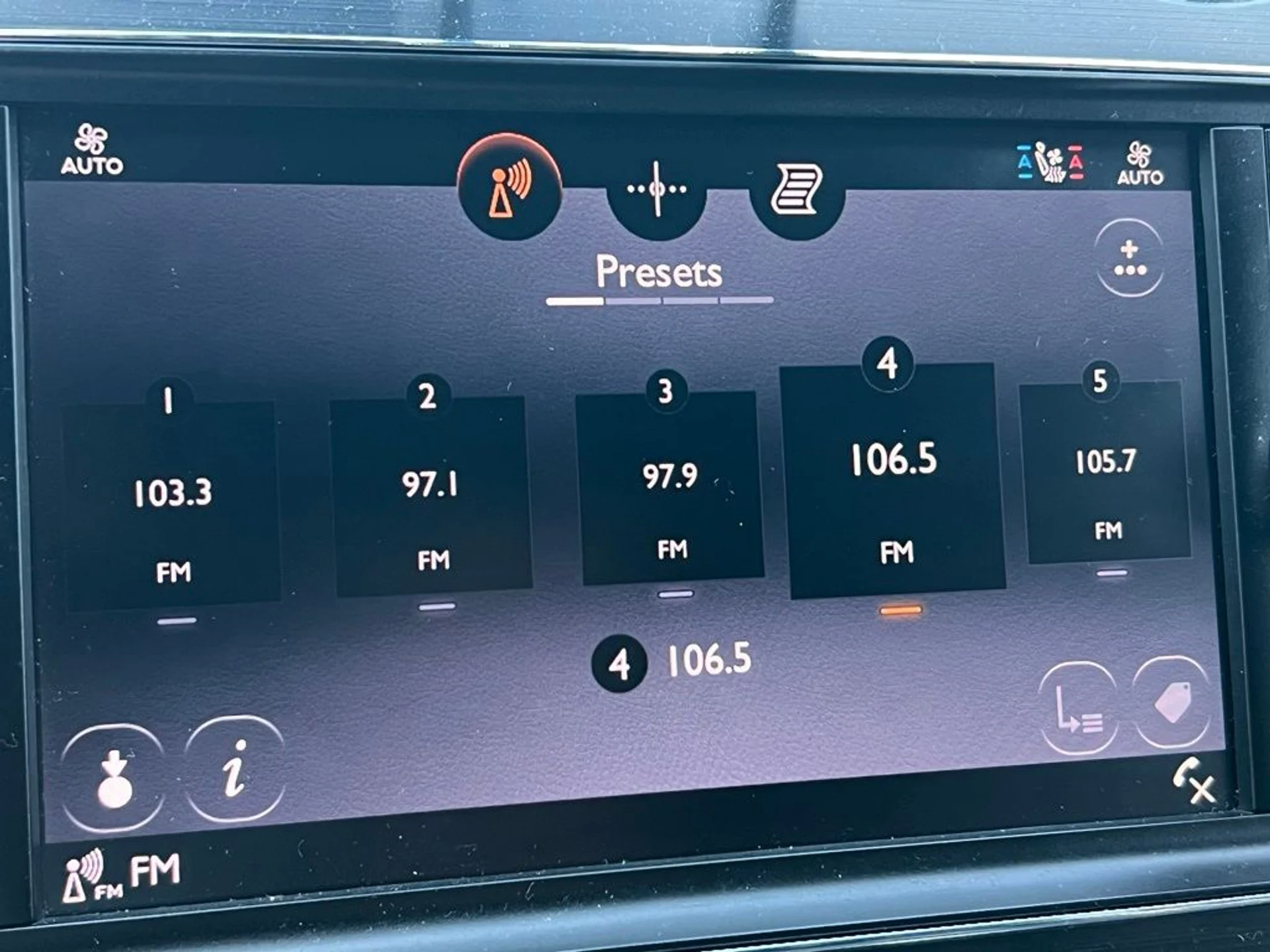 mph024_2601069912_3854c606db43ce0c826ec62705c7b675x_a369a47f93