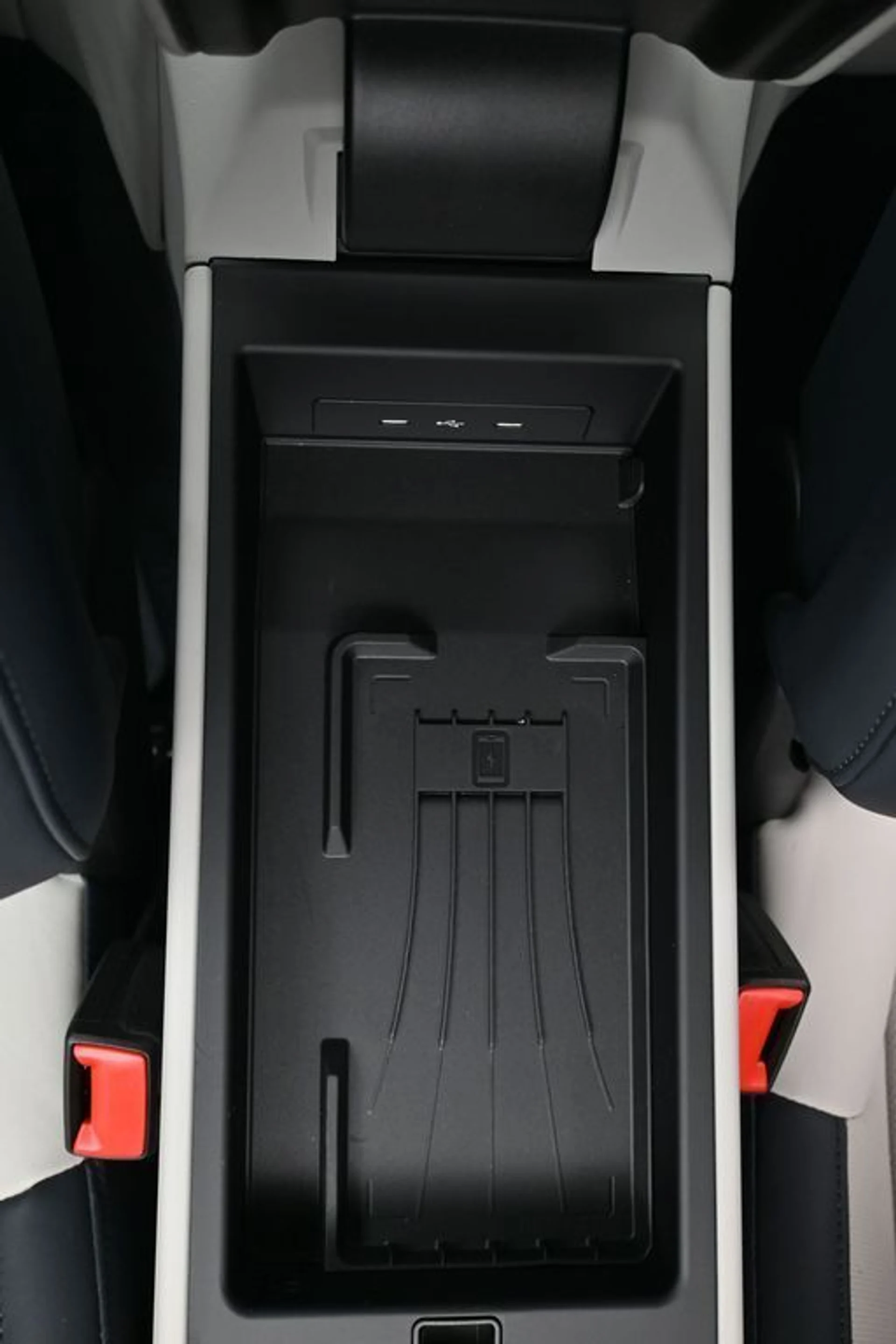 mph024_2601203358_27e7d547bb4ad963f7e74fa828180f0fx_3df239f45a