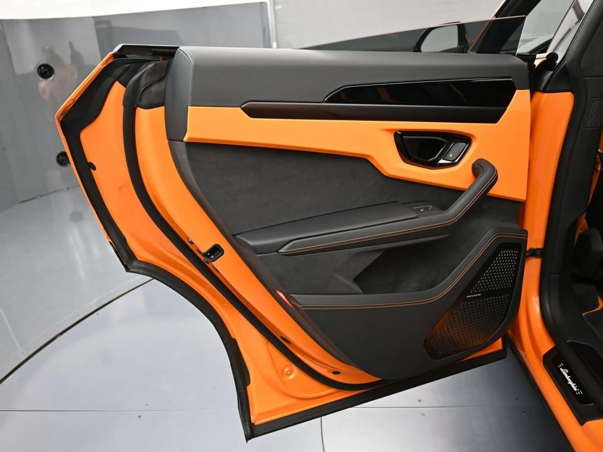 mph024_2623612801_image_24_421bf3412c