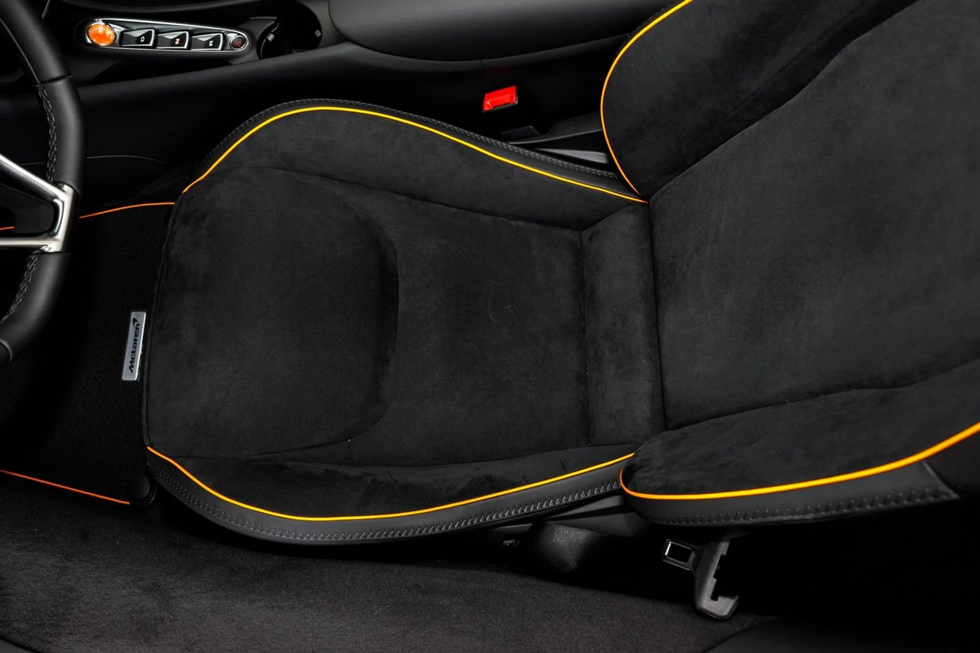 mph024_2626214208_636_p25_l_f07e139ccc