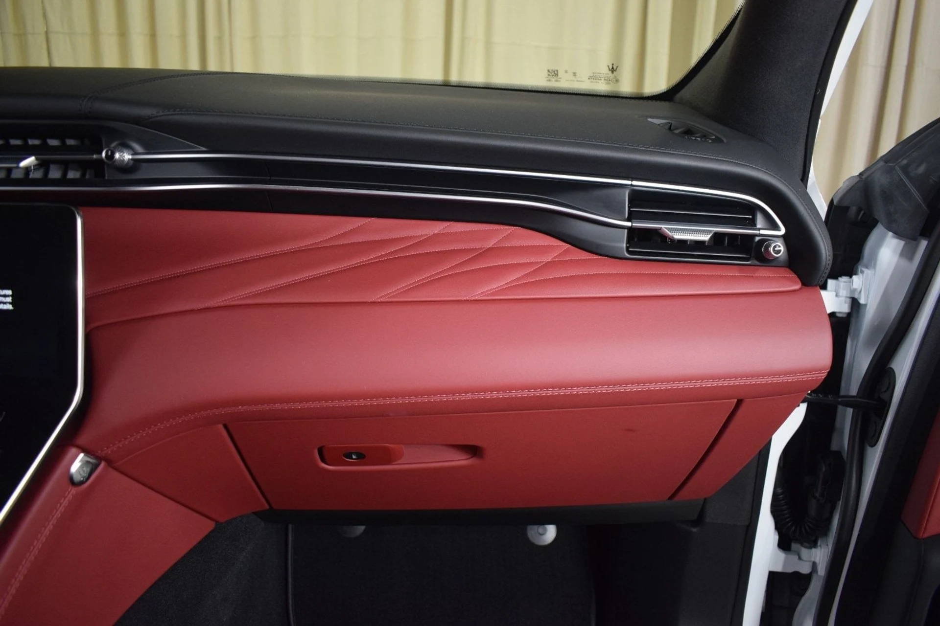 mph024_2628416027_390e97f4b6460d59bfb776e66feff498x_6f698db097