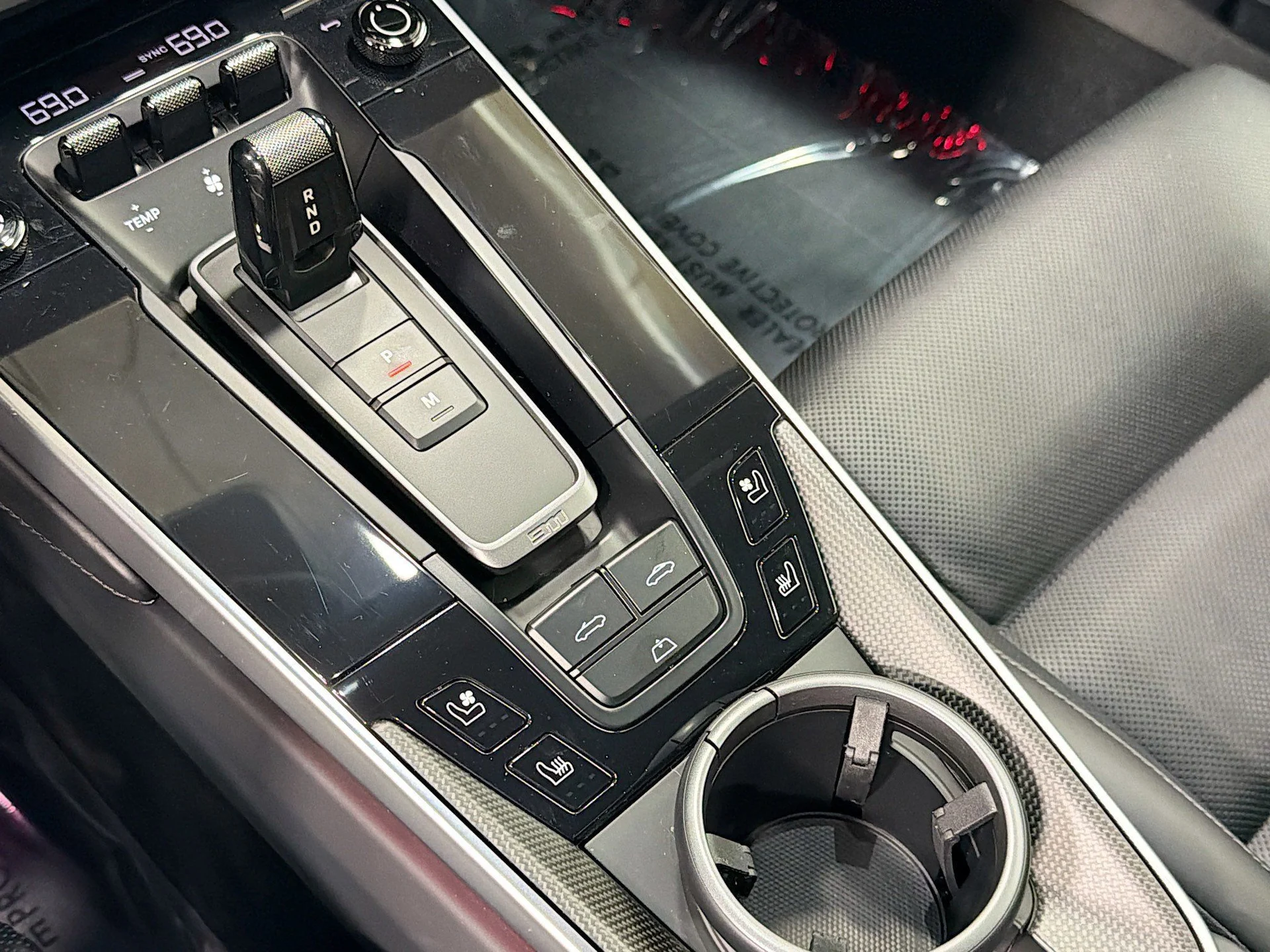 mph024_2631966131_f9217819a79641d031274dcace8d4843_06c8daeb96