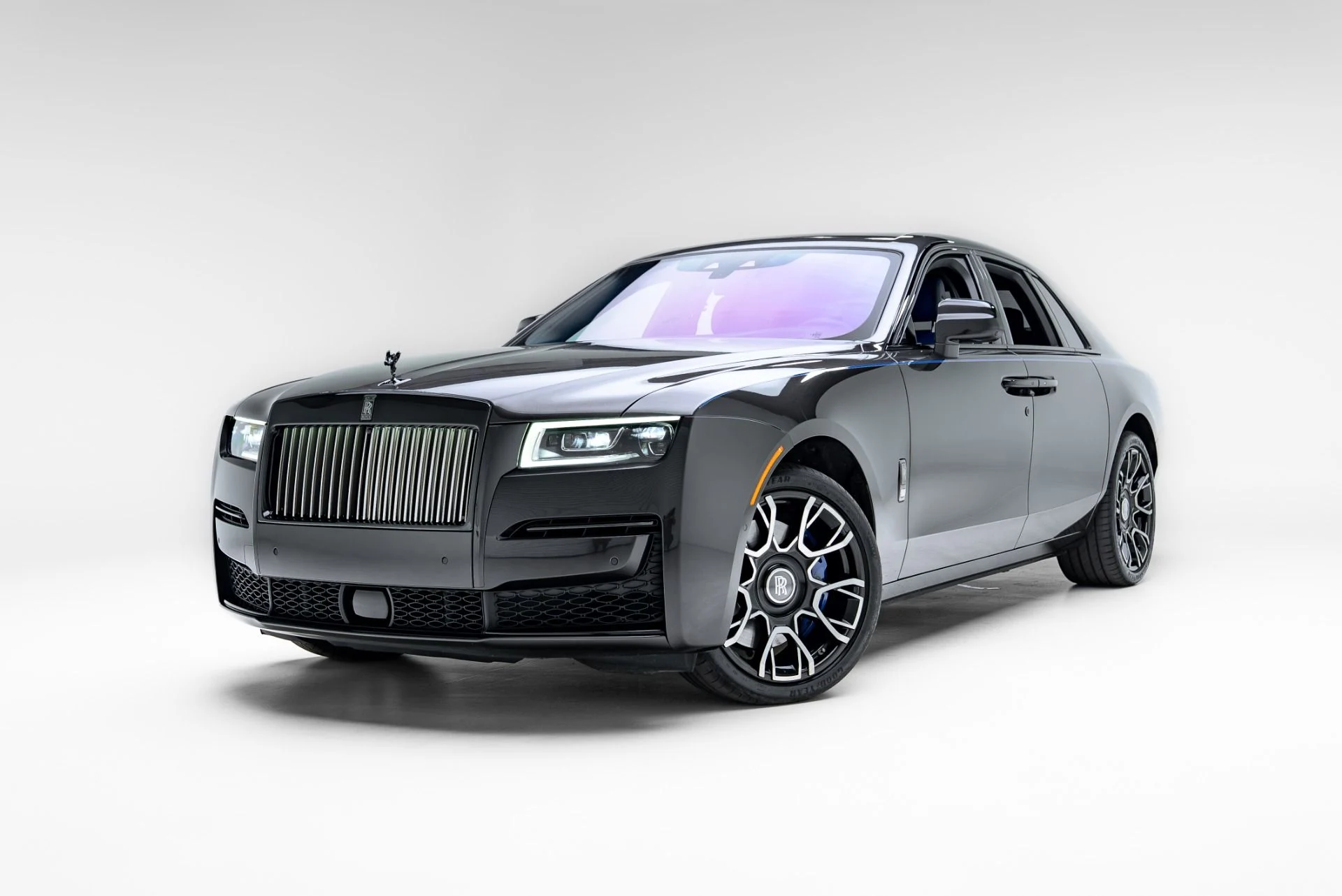 mph024_263539926_Used_2023_Rolls_Royce_Black_Badge_Ghost_1776470002_45405dac74