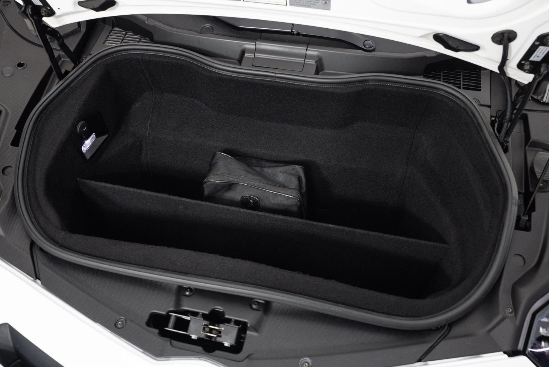 mph024_2644525877_Used_2019_Lamborghini_Aventador_SVJ_1782851539_89904707b2
