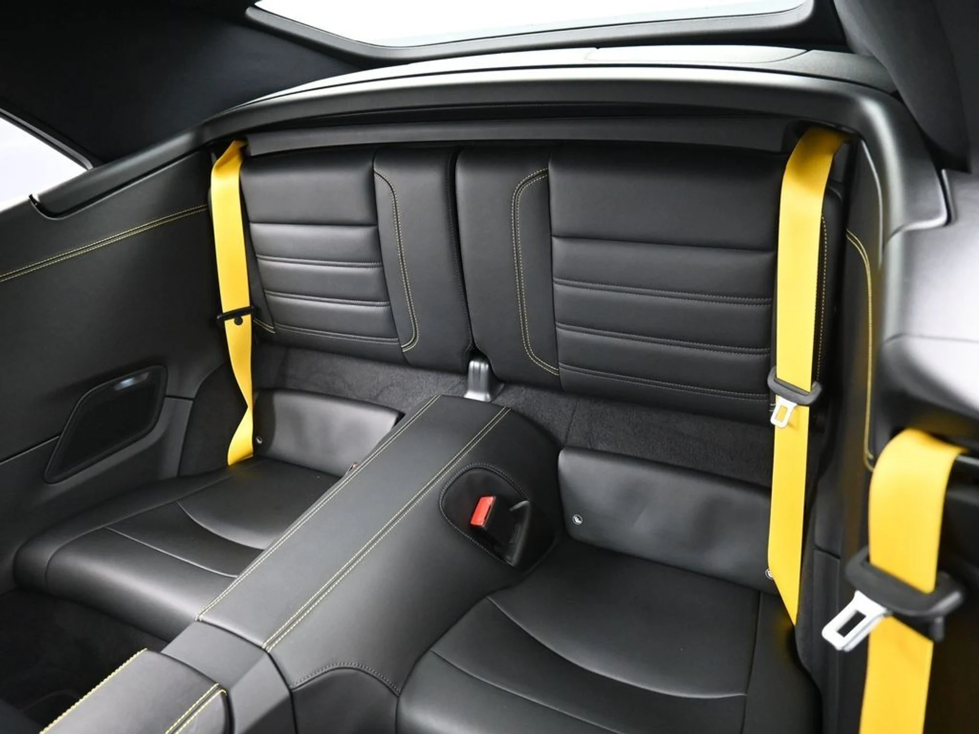 mph024_2660475725_image_24_fead7893e8