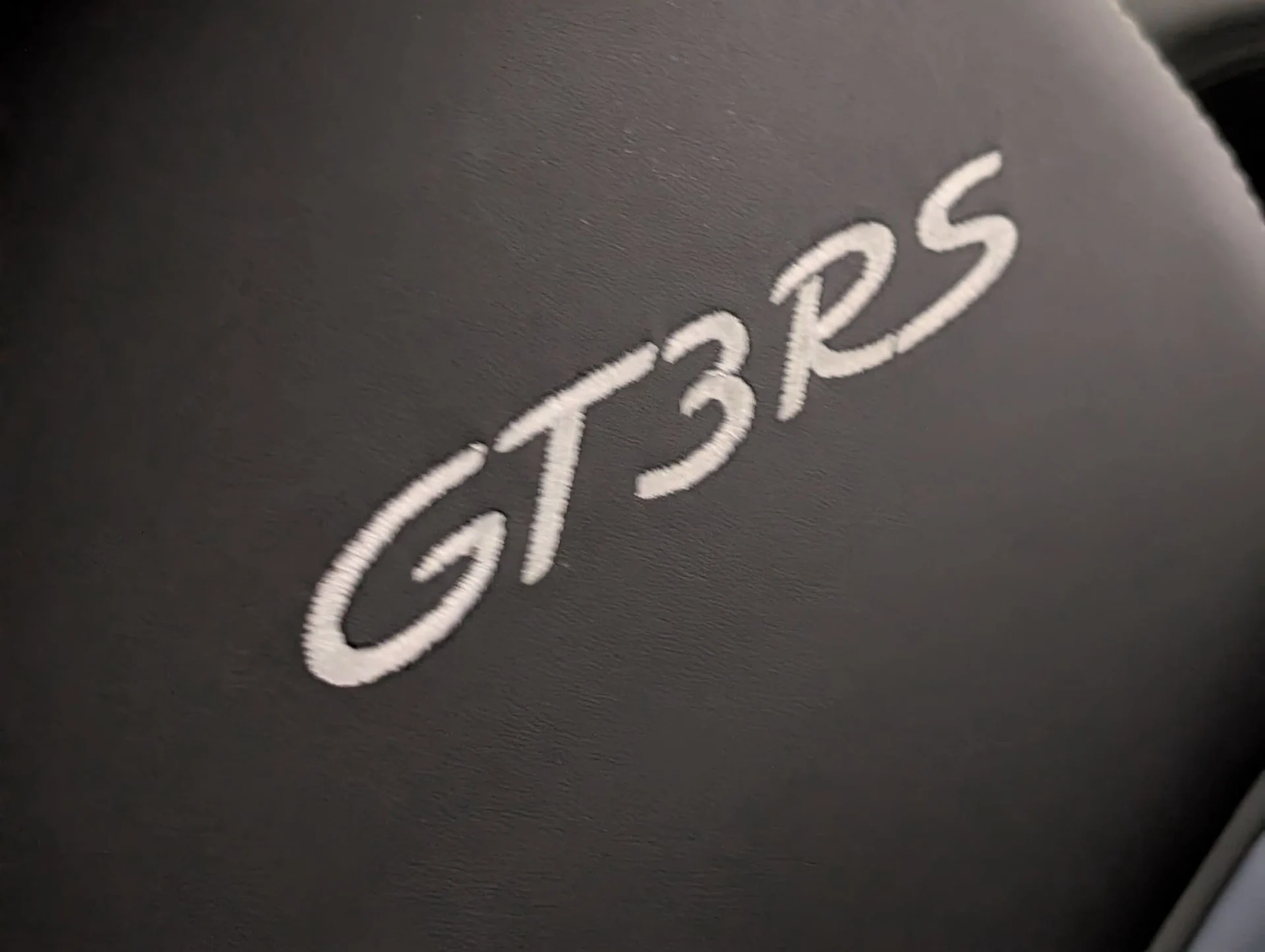 mph024_2662534415_21bc2a5bff04762393cb85adb8cdf5cax_d389313b83