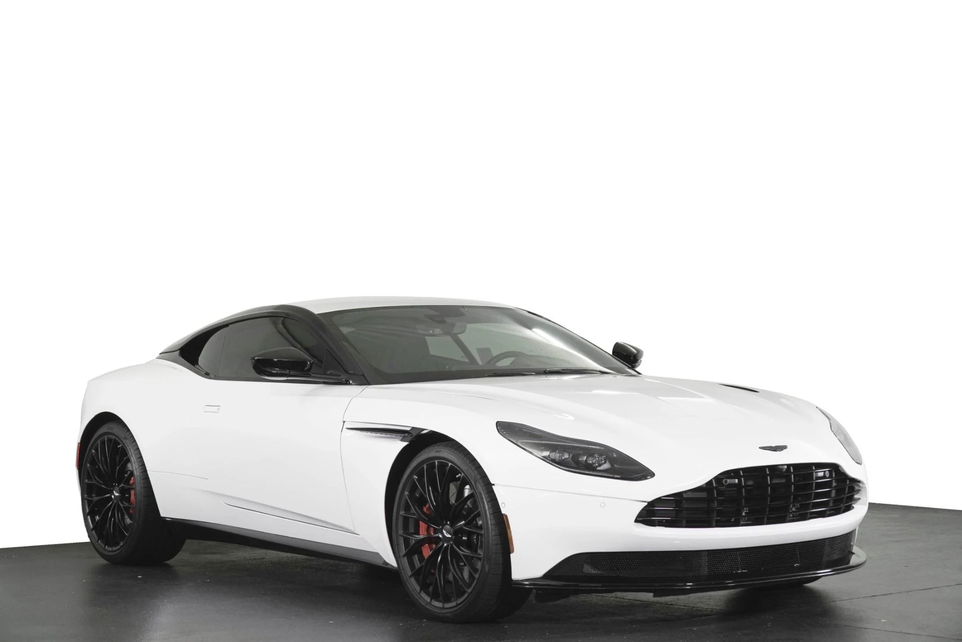 mph024_2668689897_Used_2023_Aston_Martin_DB_11_V8_1785747410_6e776167cc