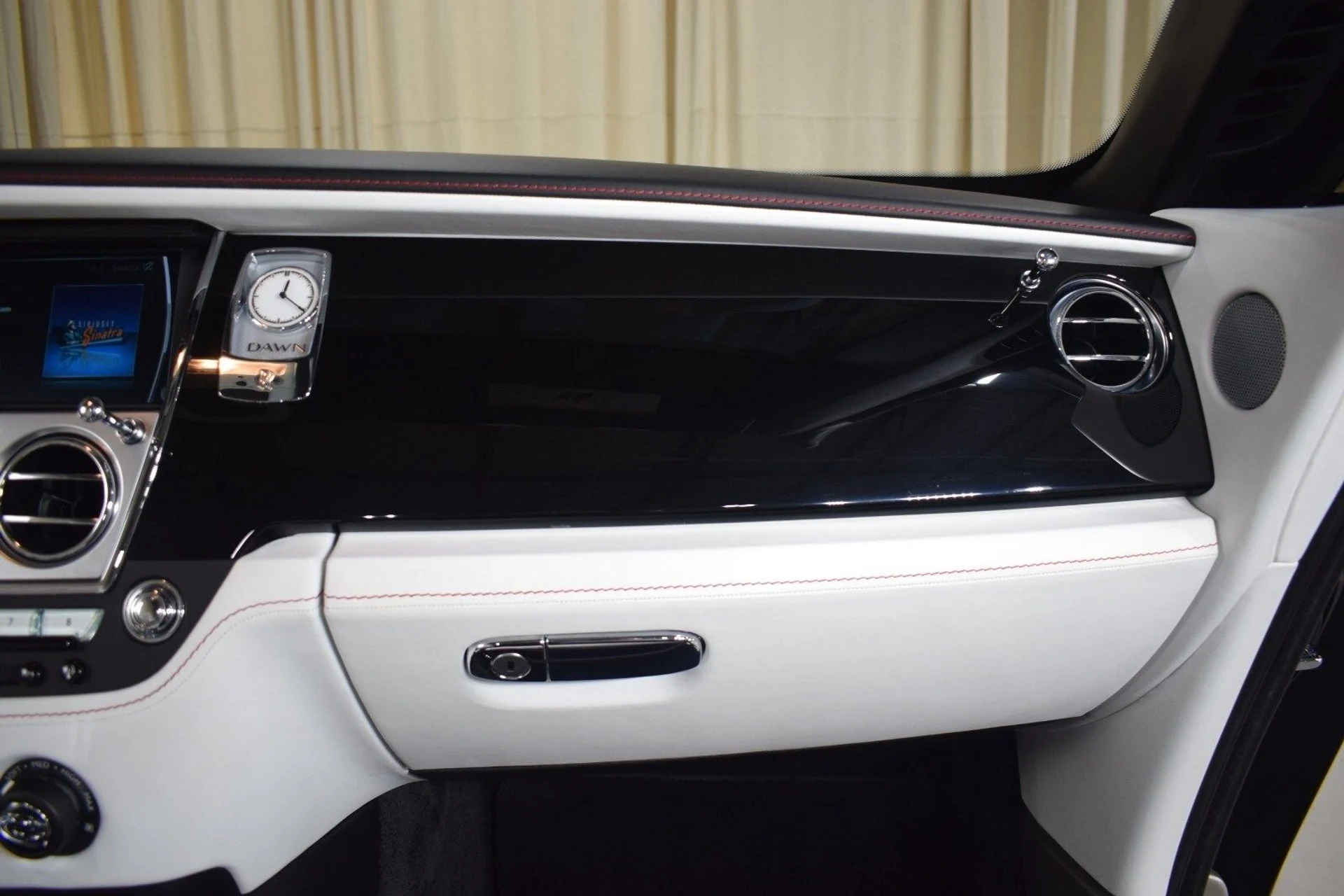 mph024_2670312288_68c8fee649e64f34d4917fb0b407ea8ax_7712c854a3