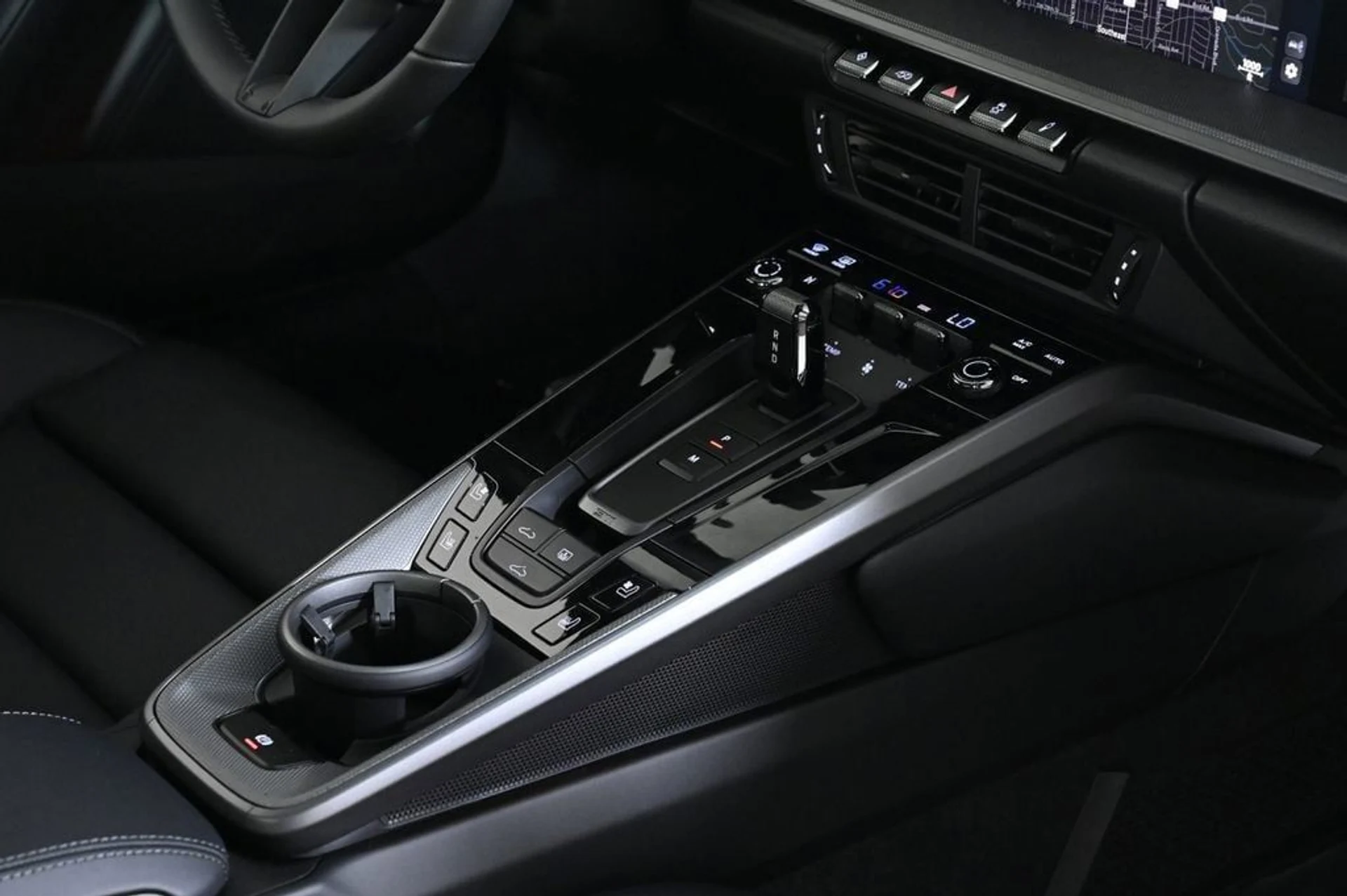 mph024_2671707_ff318f3a7c8042e18260c30e84103ebb_d4229168d2