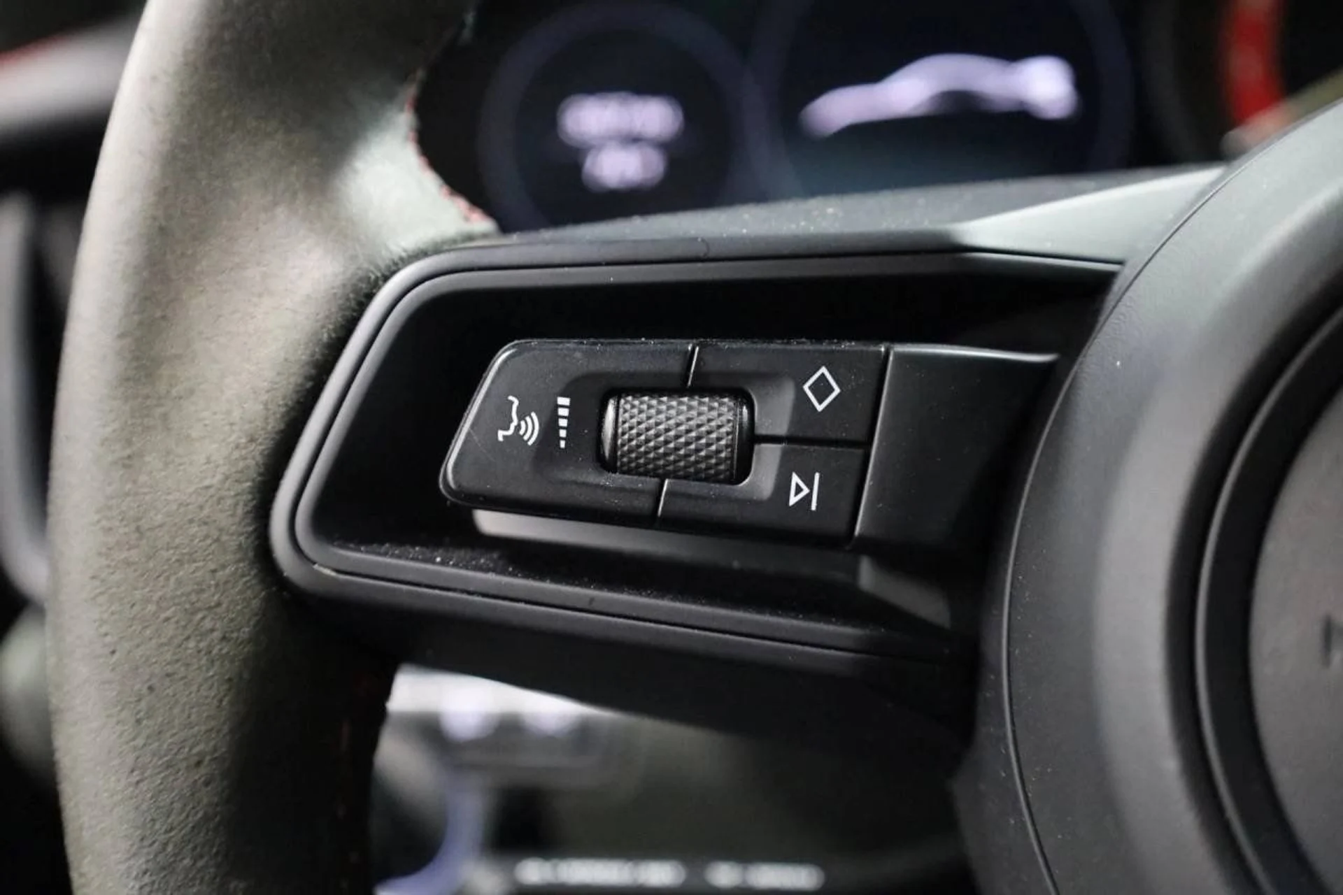 mph024_2672075148_0d932efd3307d6efbc93aa7cc1532498_826344e6e0