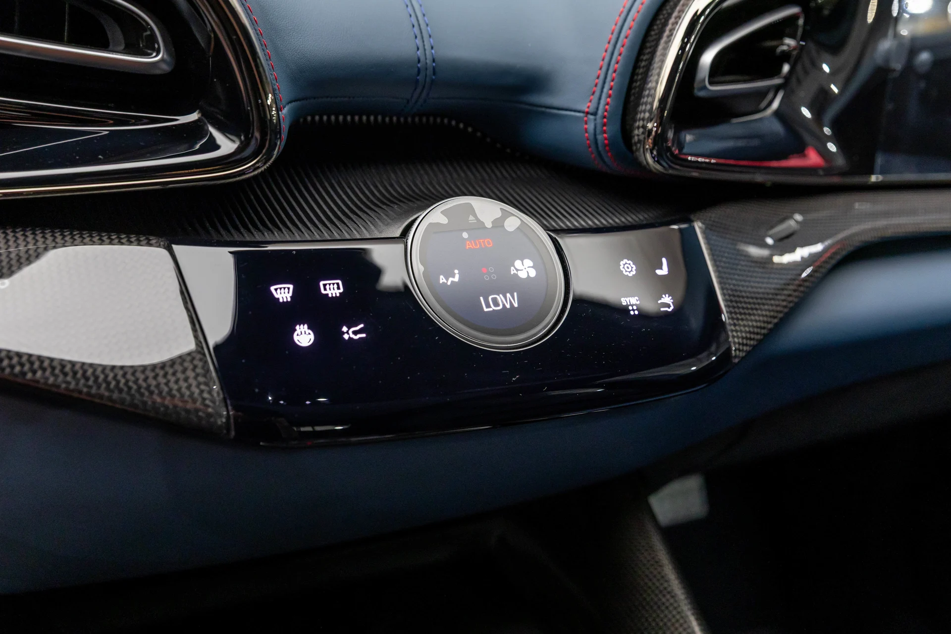 mph024_267362162_d3599f376e3d4c2d9e8a678c2cb13377_faa67bc399