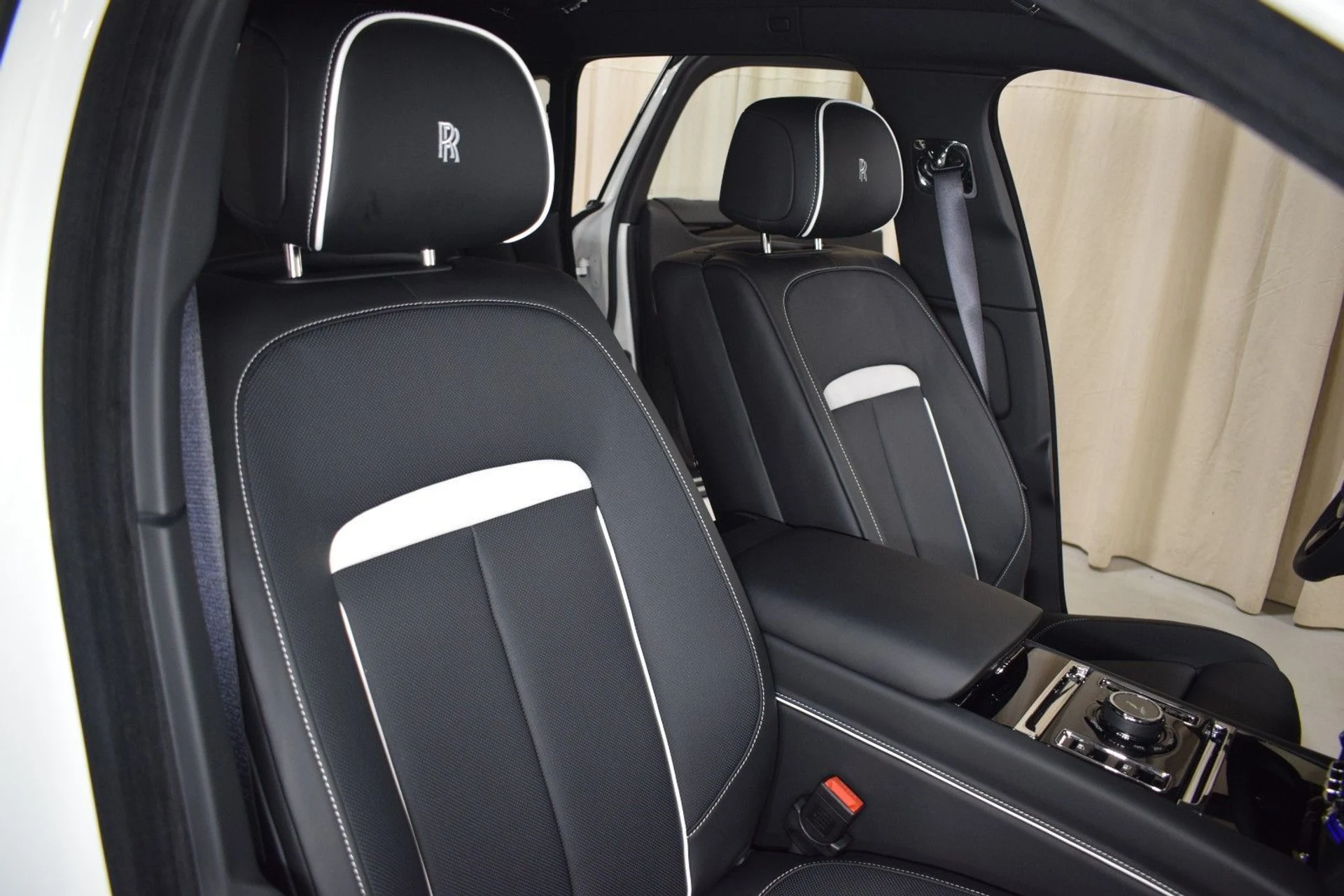 mph024_2674101754_e3e8fd1a50ecb35daee8d2c0c1e7c6ddx_4b03692281