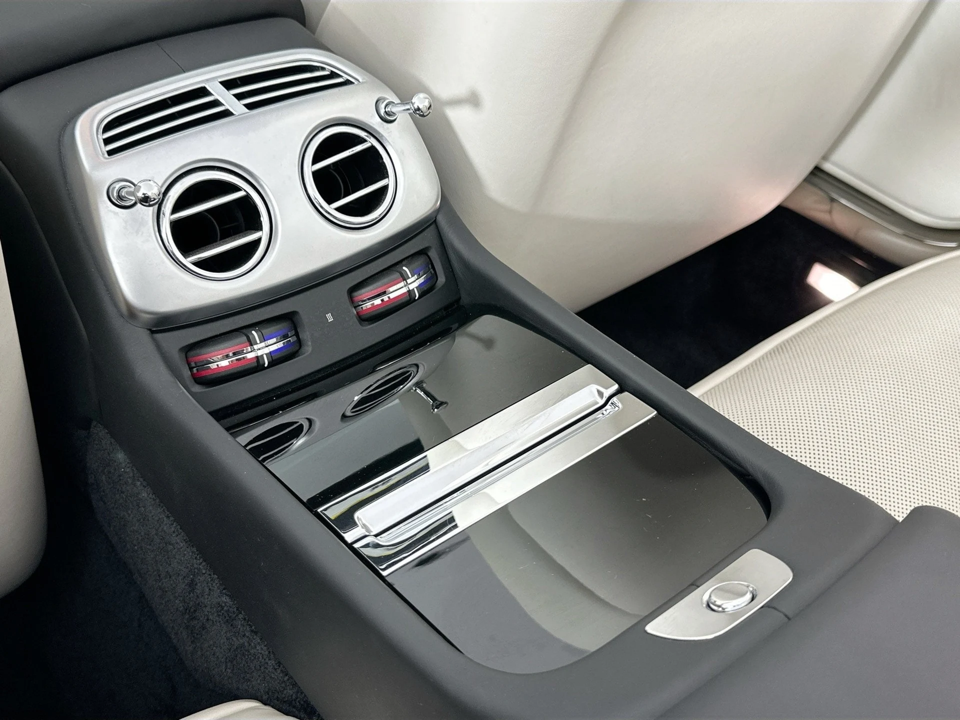 mph024_2691677313_25_866eac0d55