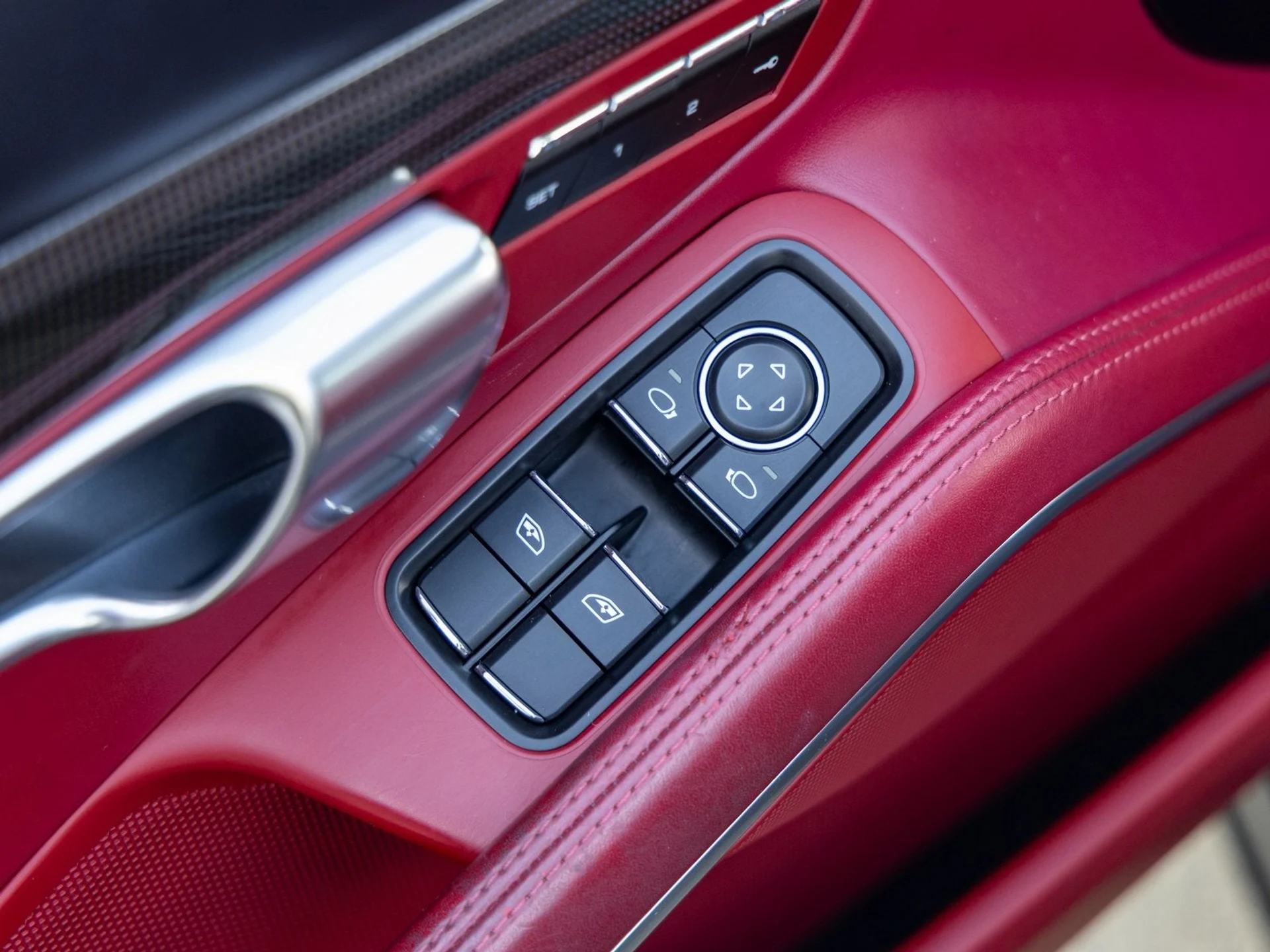 mph024_2699492371_25_570f4220f8