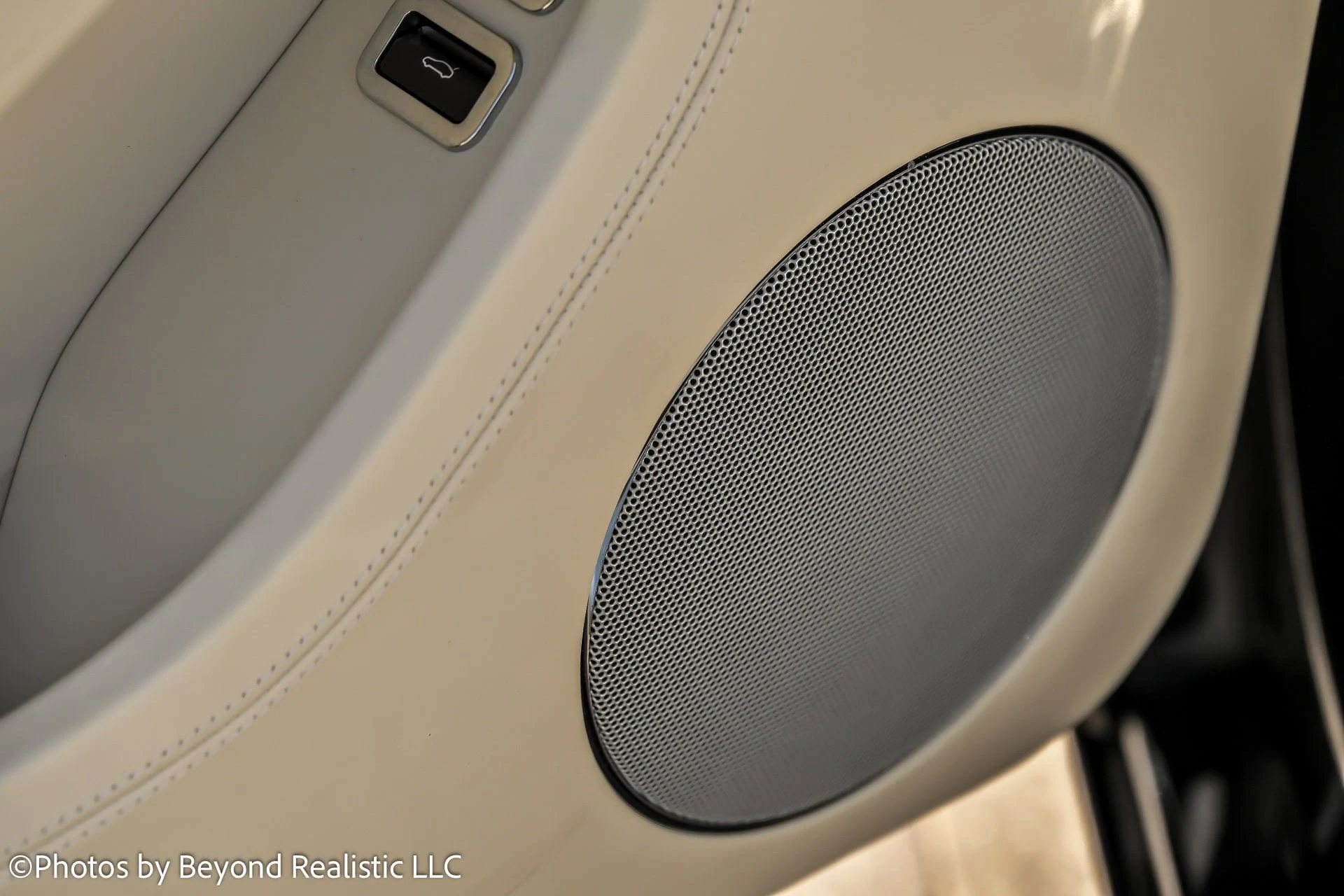 mph024_269956903_7b06ea901e6166dc3072dc8faf8805b8x_7fe4706956