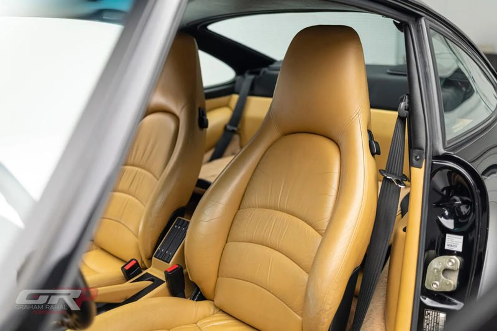 mph024_2700544308_DB_7742_B9_83_C2_49_CC_9_F11_652_E91457_D55_b0ac2126ec