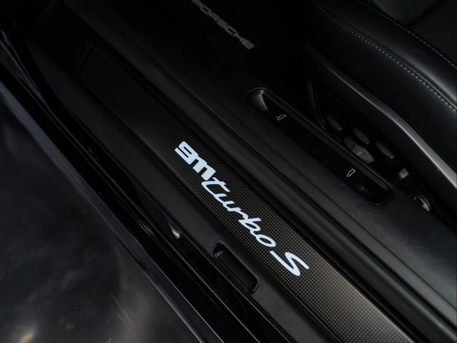 mph024_2702859930_738ff6c48a2861d1096fb127afcbd7b6_d00e122790